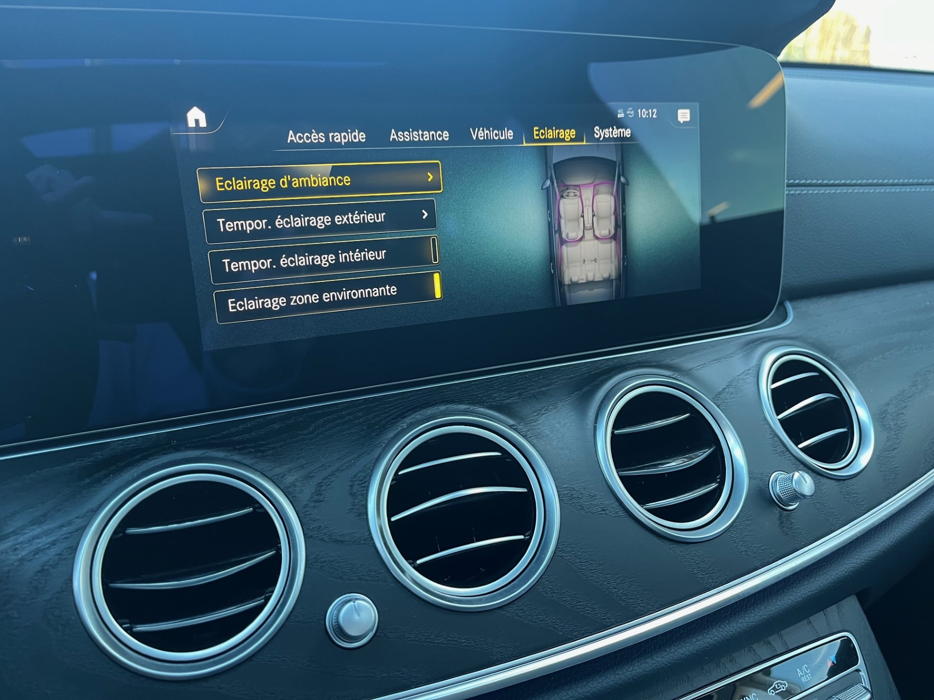 MERCEDES-BENZ E 220 d T 4Matic Swiss Star 9G-Tronic - 20