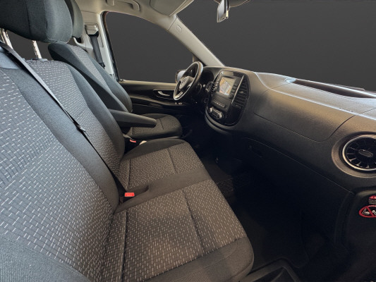 MERCEDES-BENZ Vito 116 CDI L Sel. 4M A - 12