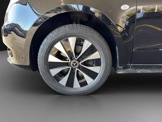 MERCEDES-BENZ Vito 116 CDI L Sel. 4M A - 7