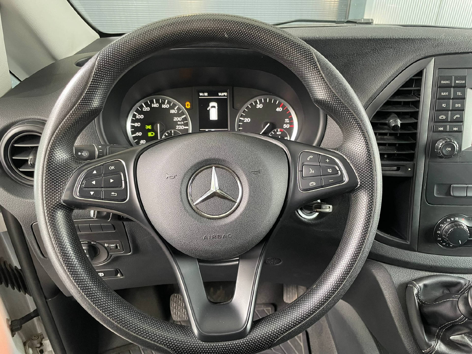 MERCEDES-BENZ Vito 114 Kaw. eL 2.2 CDI BlueT-9