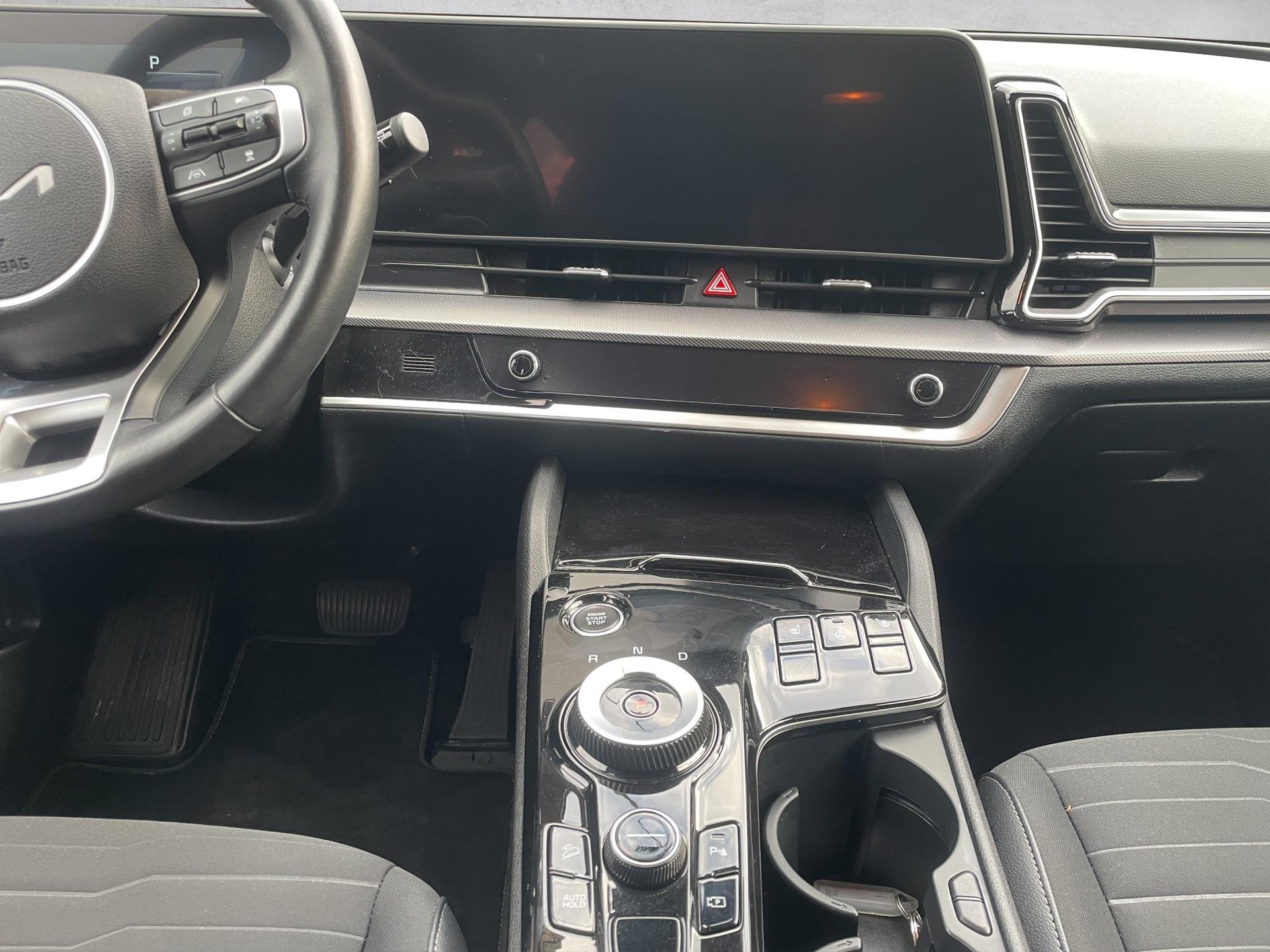 KIA Sportage 1.6T-GDi HEV Power Edition 4x4 A - 12