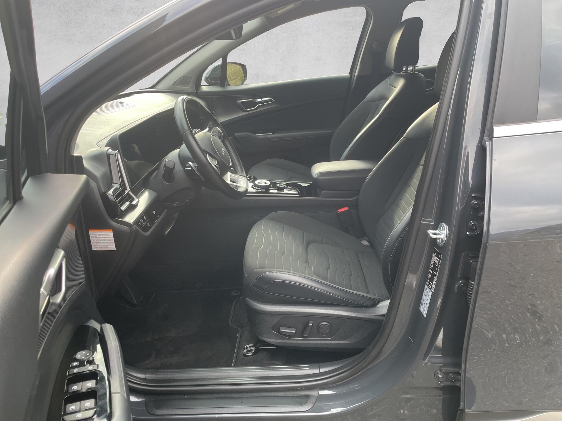 KIA Sportage 1.6T-GDi HEV Power Edition 4x4 A - 13