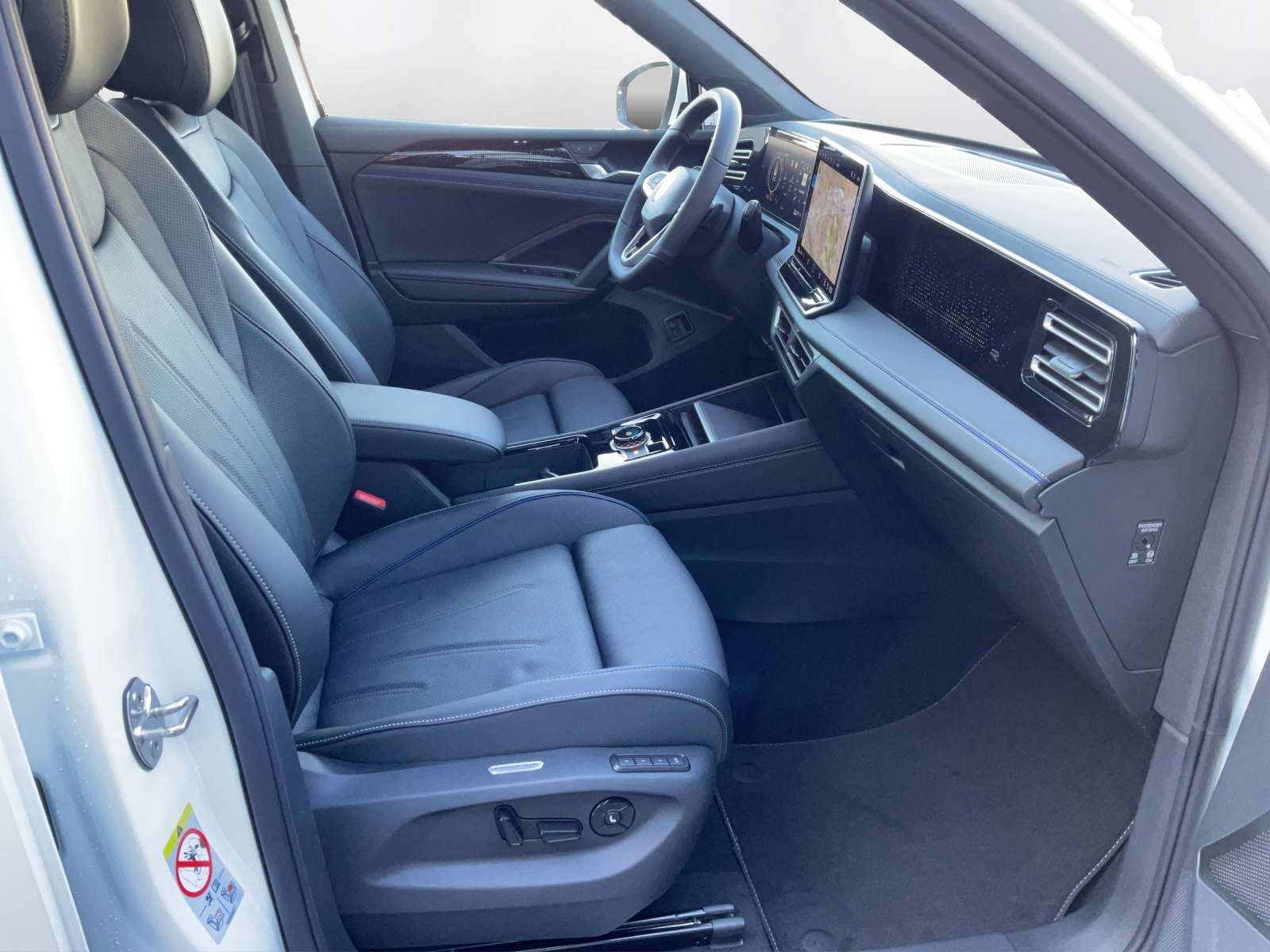 VW Tiguan 1.5 TSI evo2 eHybrid R-Line DSG - 14