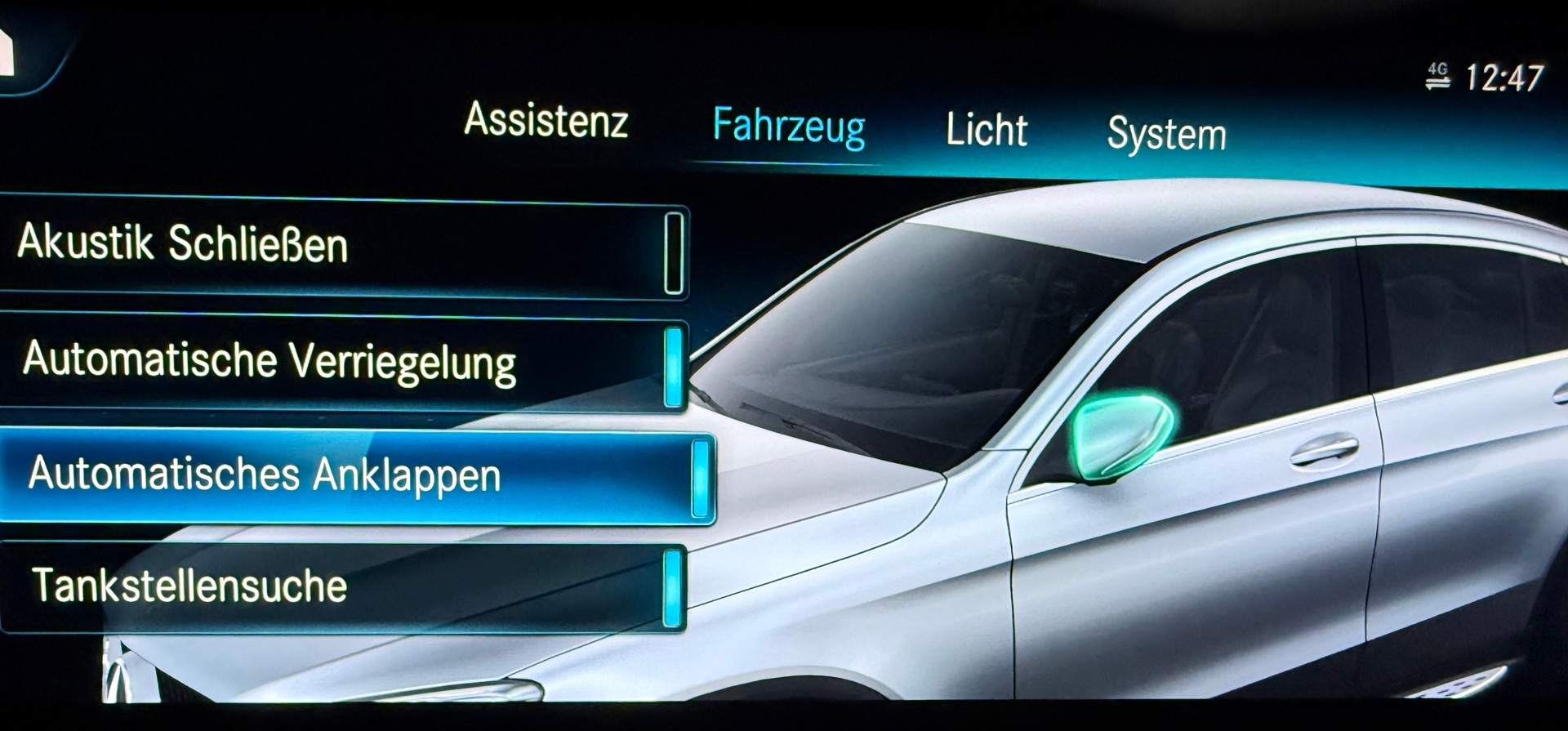 MERCEDES-BENZ GLC Coupé 200 AMG Line 4Matic 9G-Tronic - 10