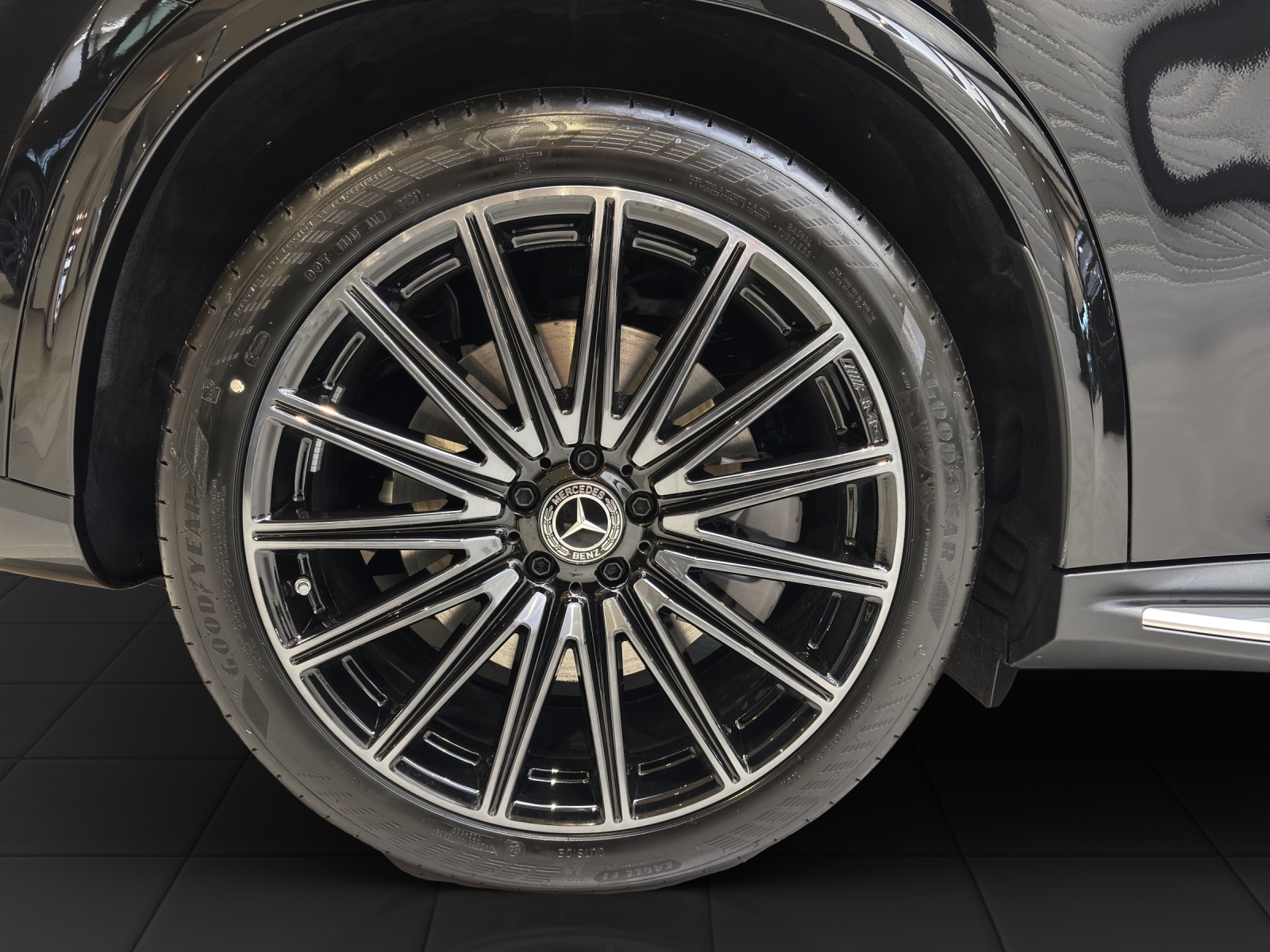 MERCEDES-BENZ GLC 400 4MATIC 94 kWh EQ - 13