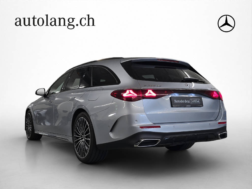 MERCEDES-BENZ E 300 de AMG Line 4Matic T-Modell - 4