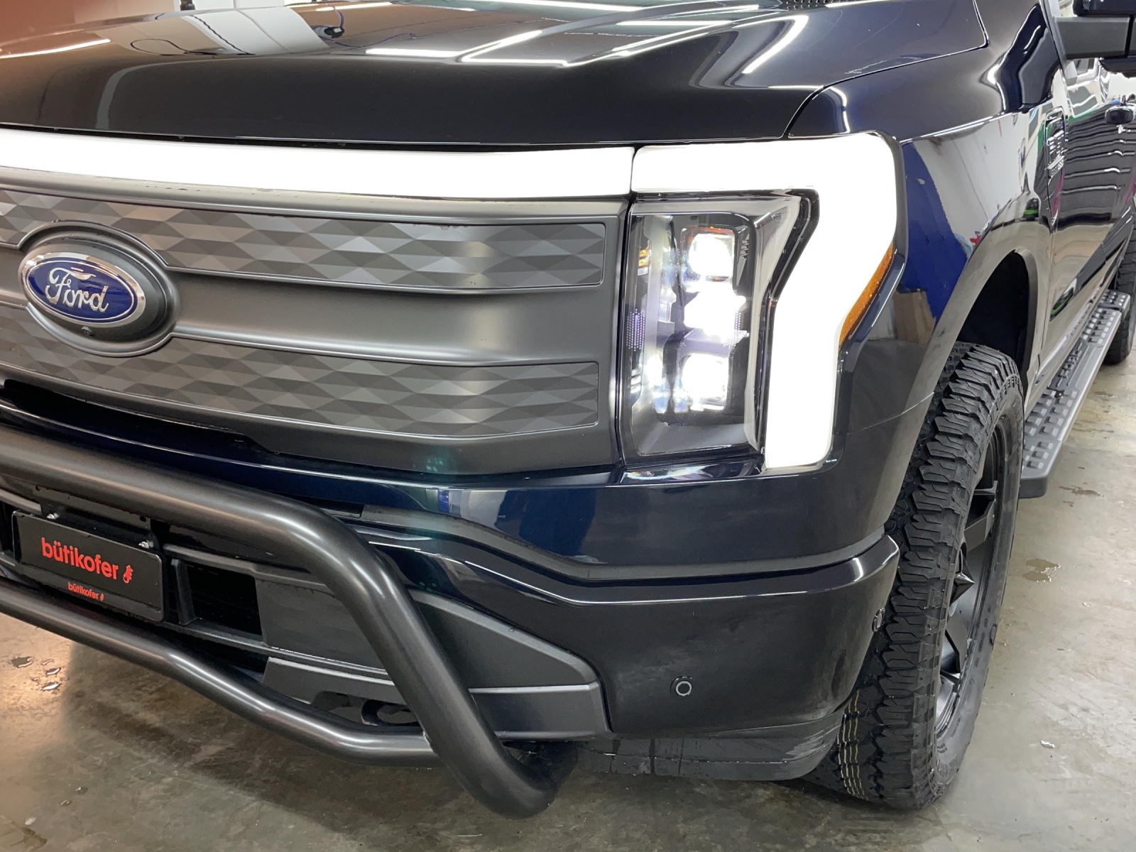 FORD F-150 Lightning DKab.Pick-up 98 kWh Lariat Launch Edition - 10