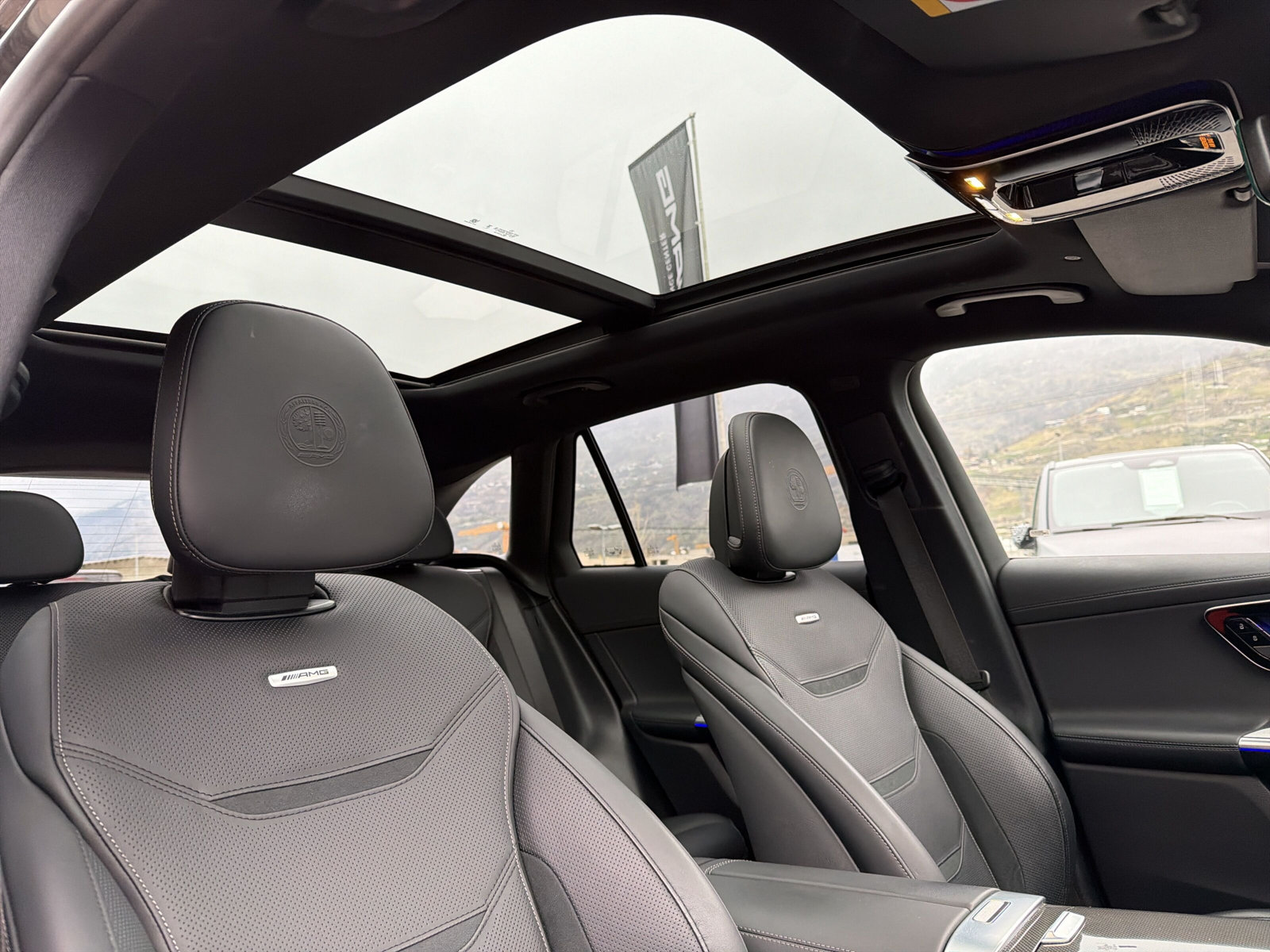 MERCEDES-BENZ GLC AMG 63 S e Perform. - 23