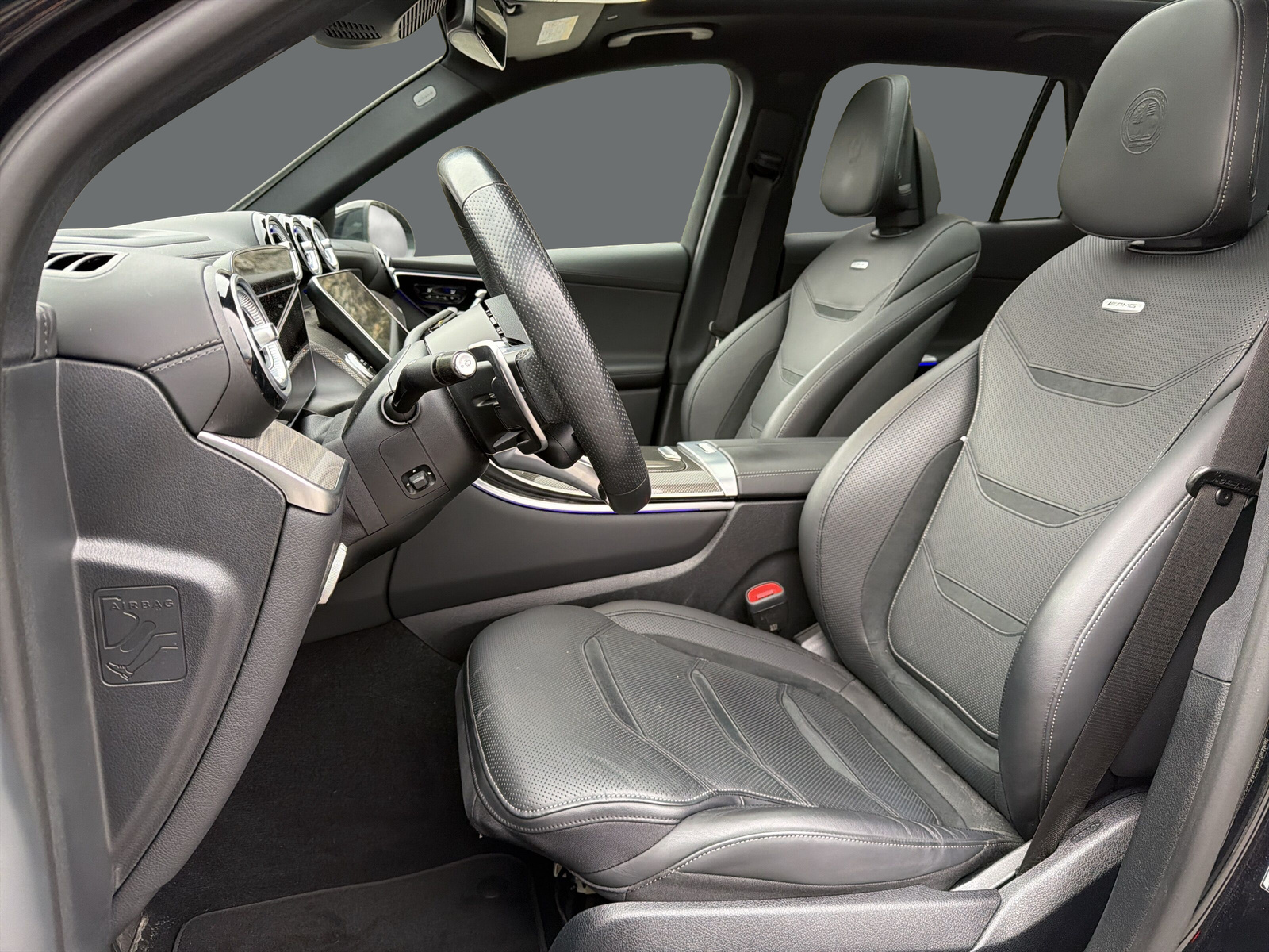 MERCEDES-BENZ GLC AMG 63 S e Perform. - 9