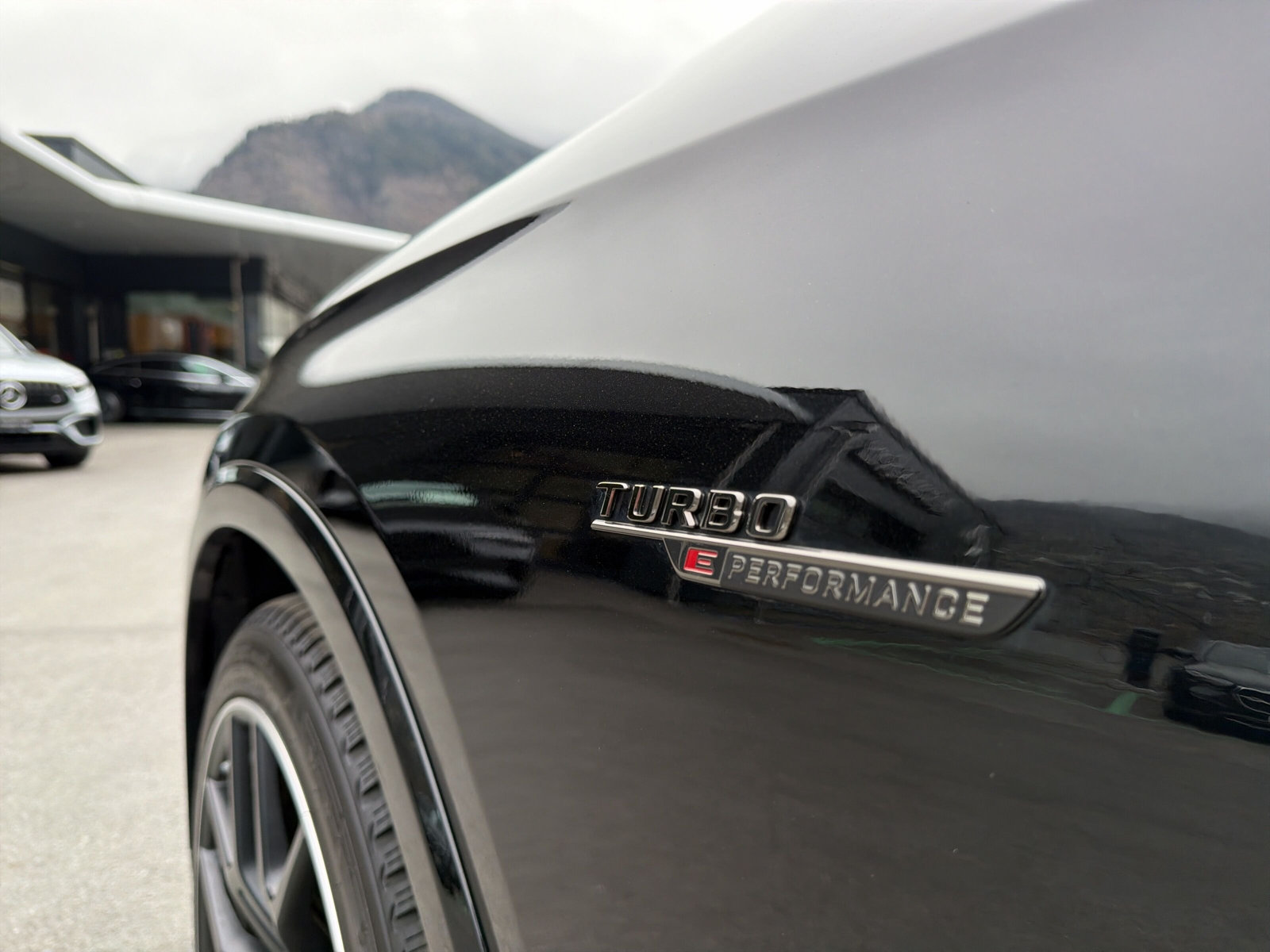 MERCEDES-BENZ GLC AMG 63 S e Perform. - 25