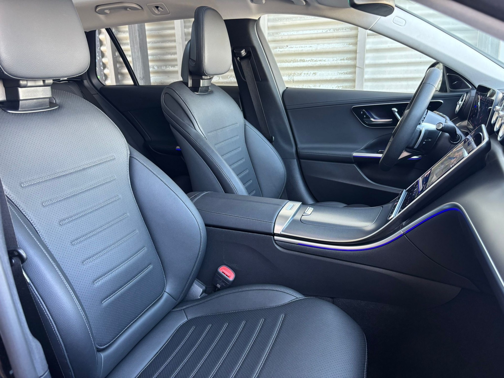 MERCEDES-BENZ C 200 AMG-Line 4Matic Kombi - 9