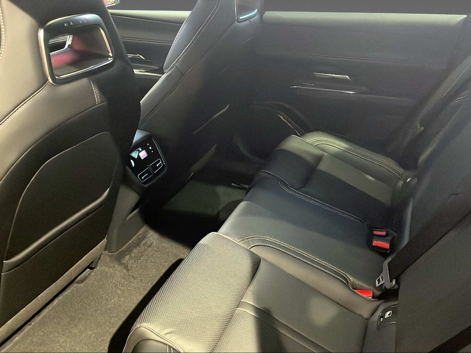 MAZDA 6e Takumi - 10