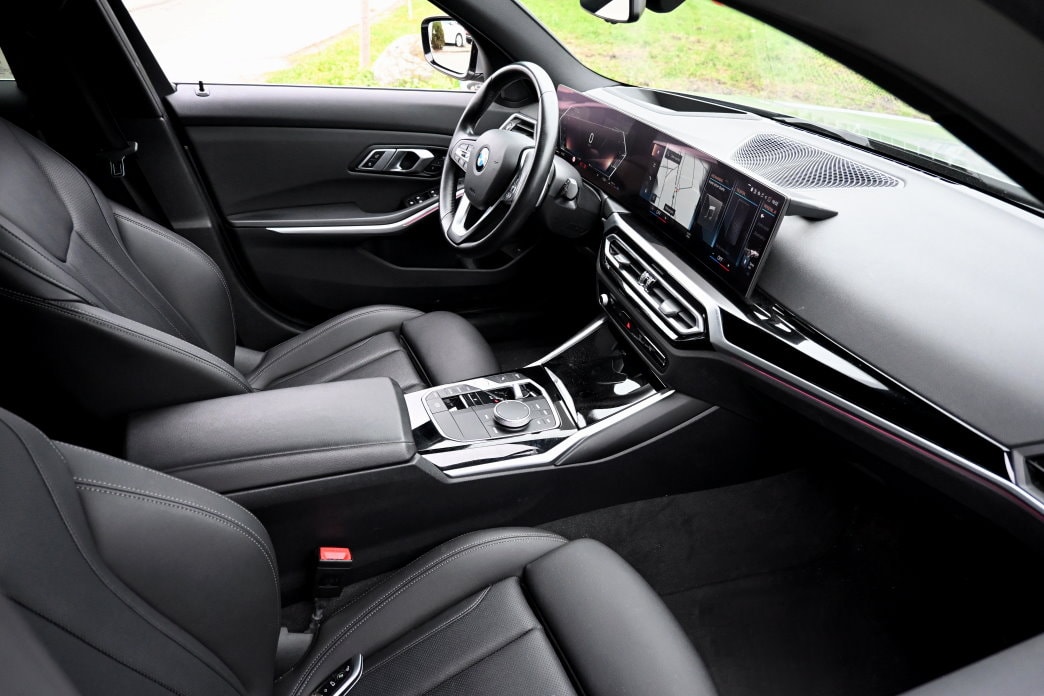 BMW 318d 48V Touring Steptronic Facelift - 5