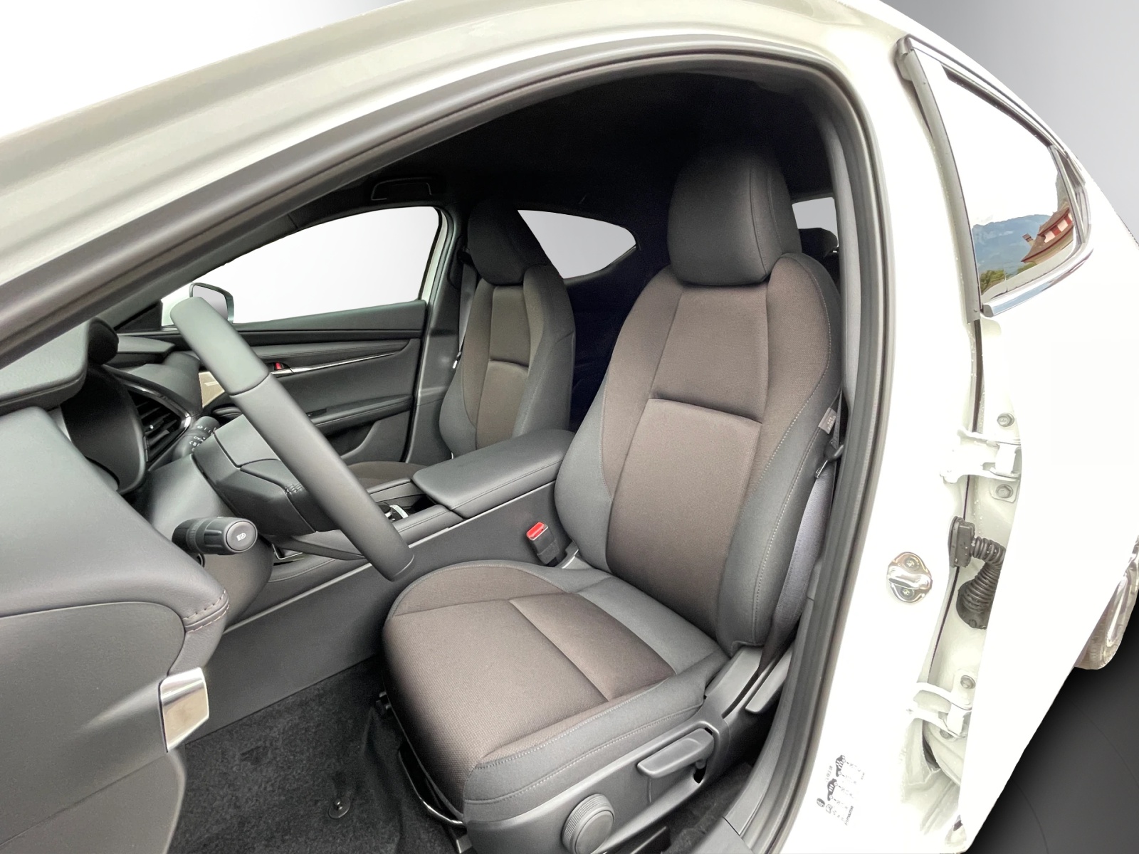 MAZDA 3 Hatchback SKYACTIV-G M Hybrid 140 Centre Line Automat - 5