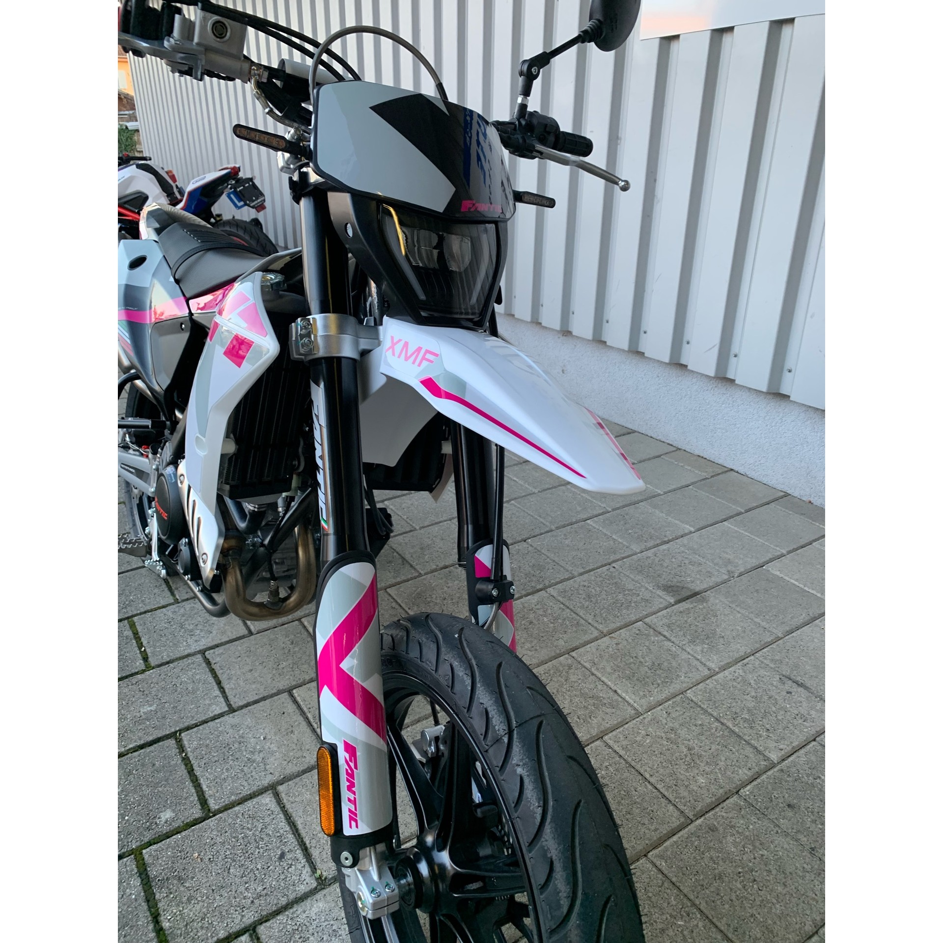 FANTIC XMF 125 Motard Performance - 9