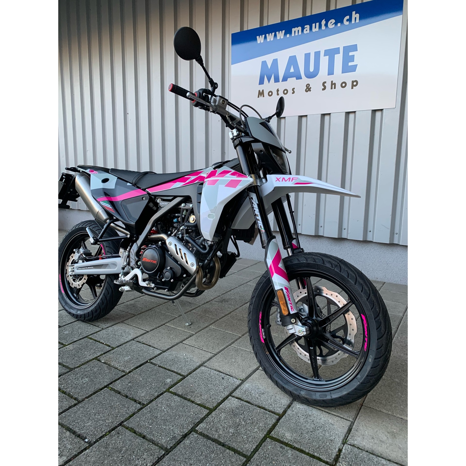 FANTIC XMF 125 Motard Performance - 3