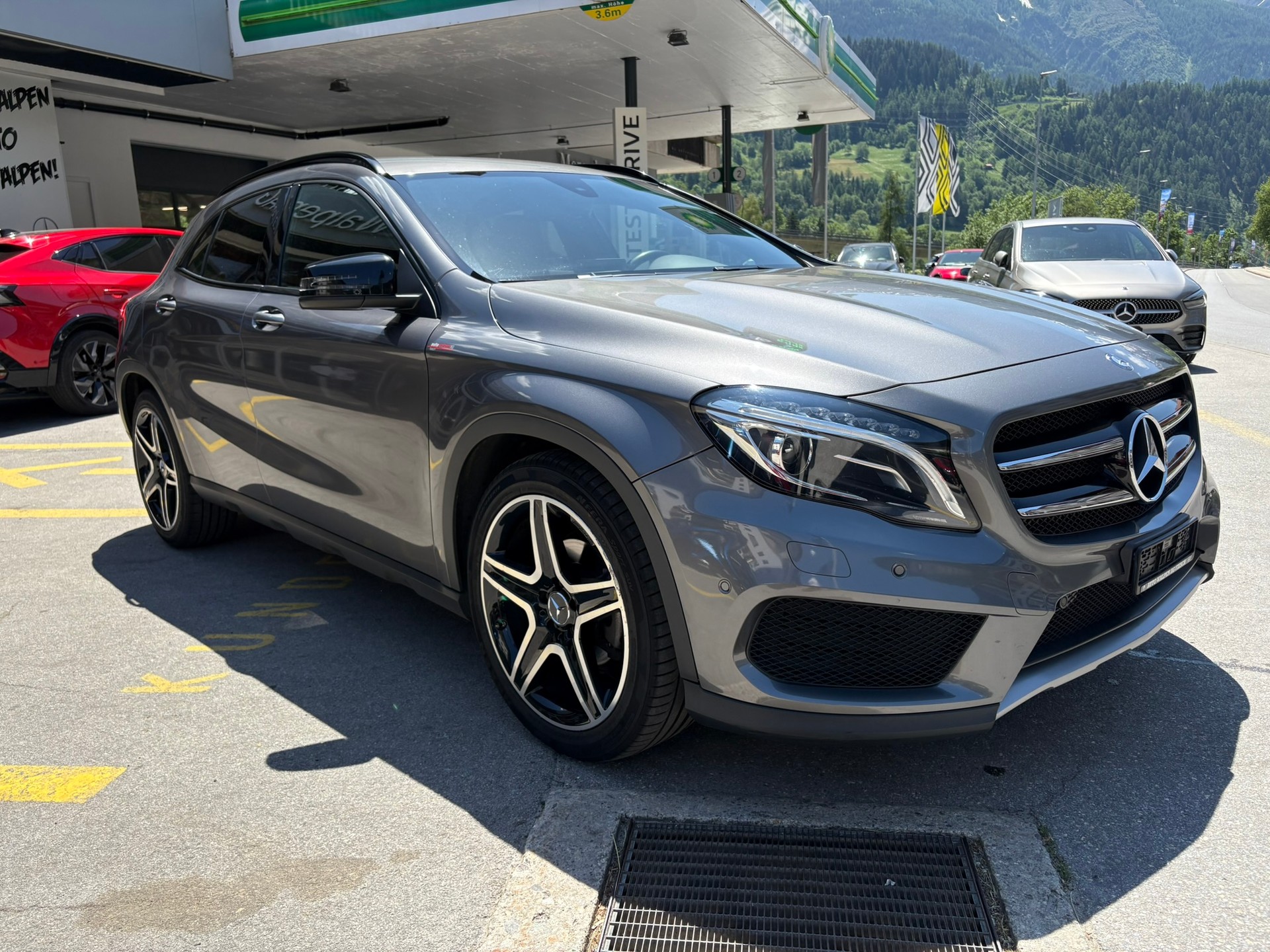 MERCEDES-BENZ GLA 200 CDI Swiss Edition 4 Matic - 3