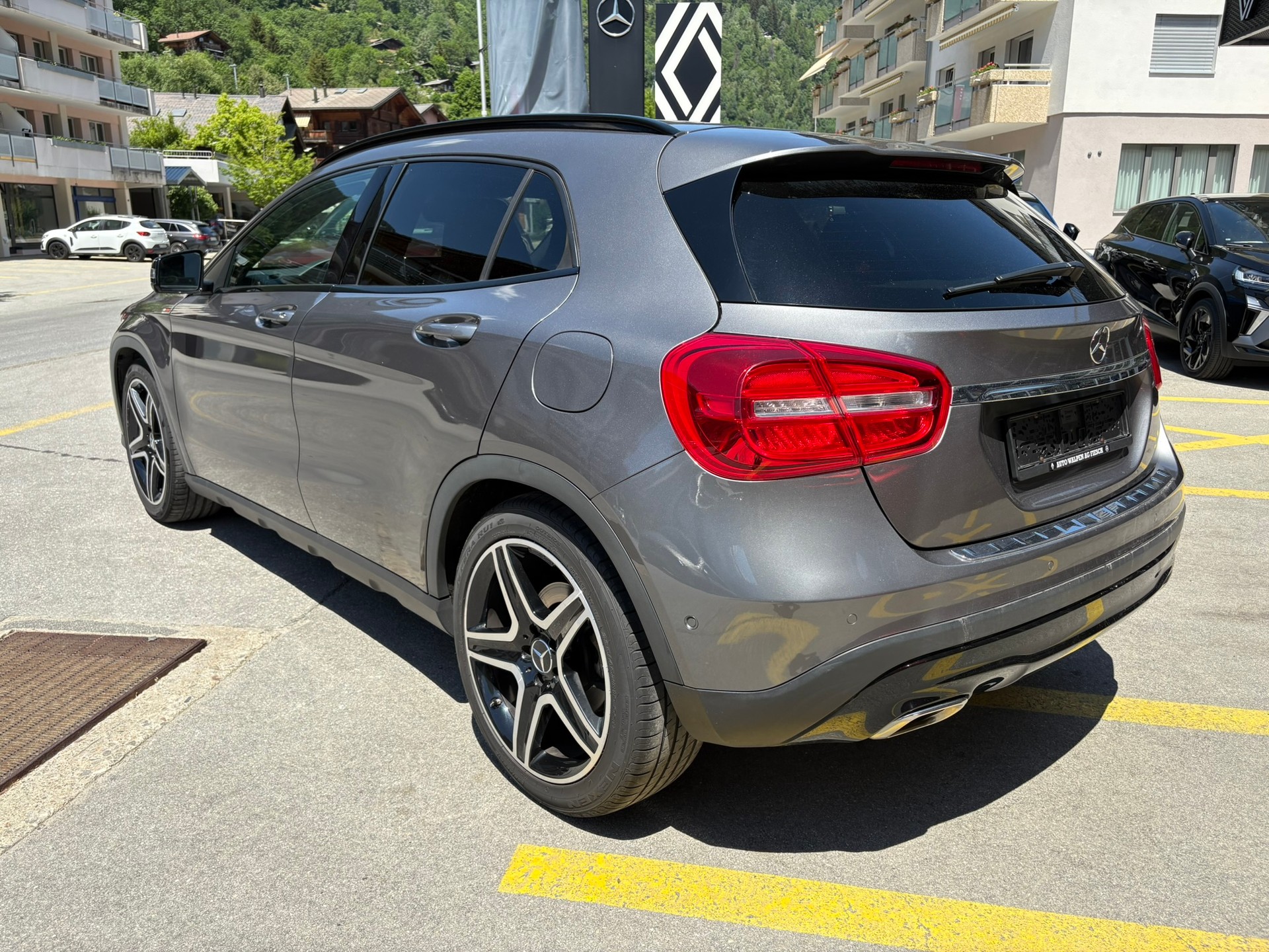 MERCEDES-BENZ GLA 200 CDI Swiss Edition 4 Matic - 7