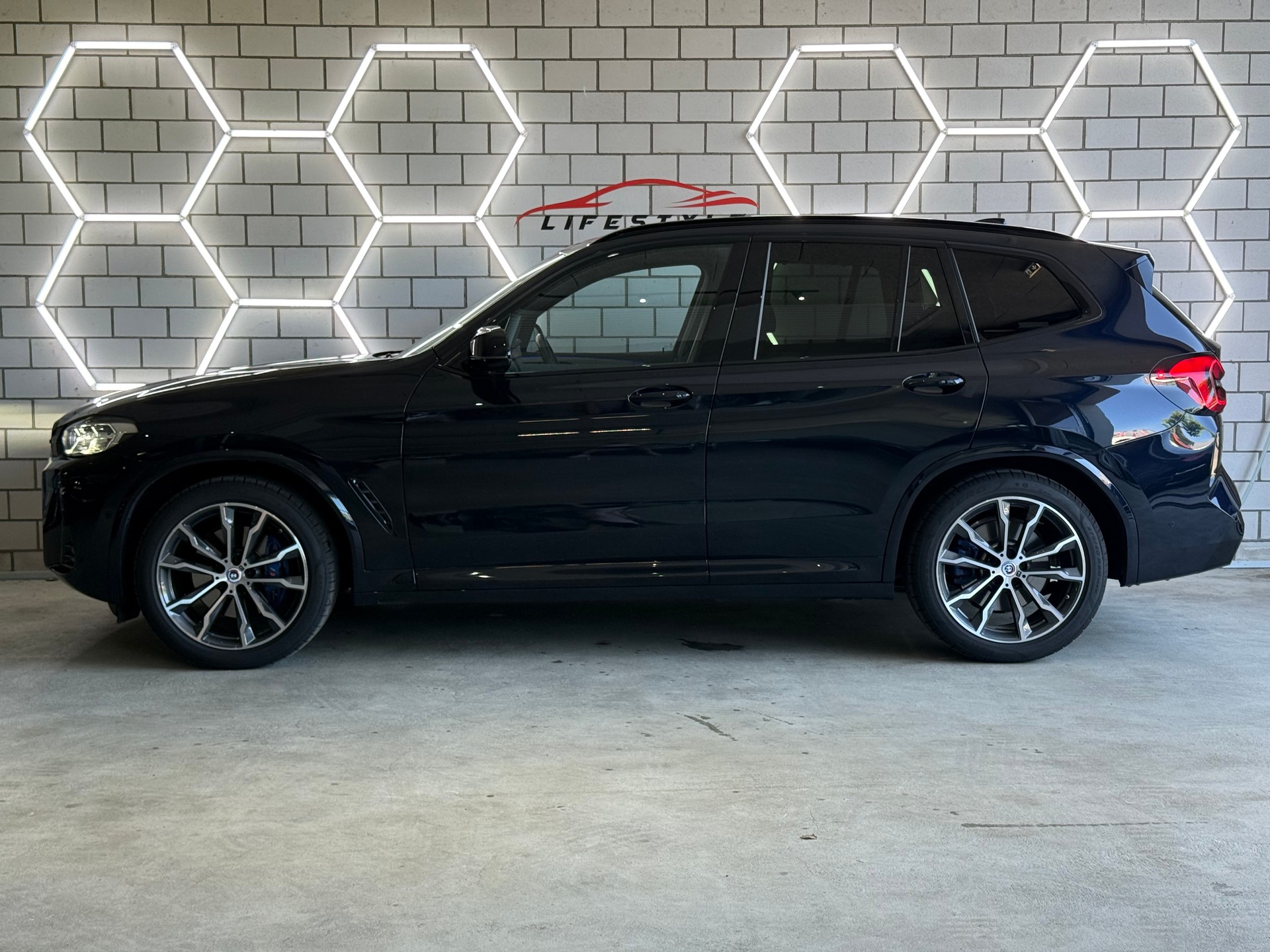 BMW X3 M40i Travel - 2