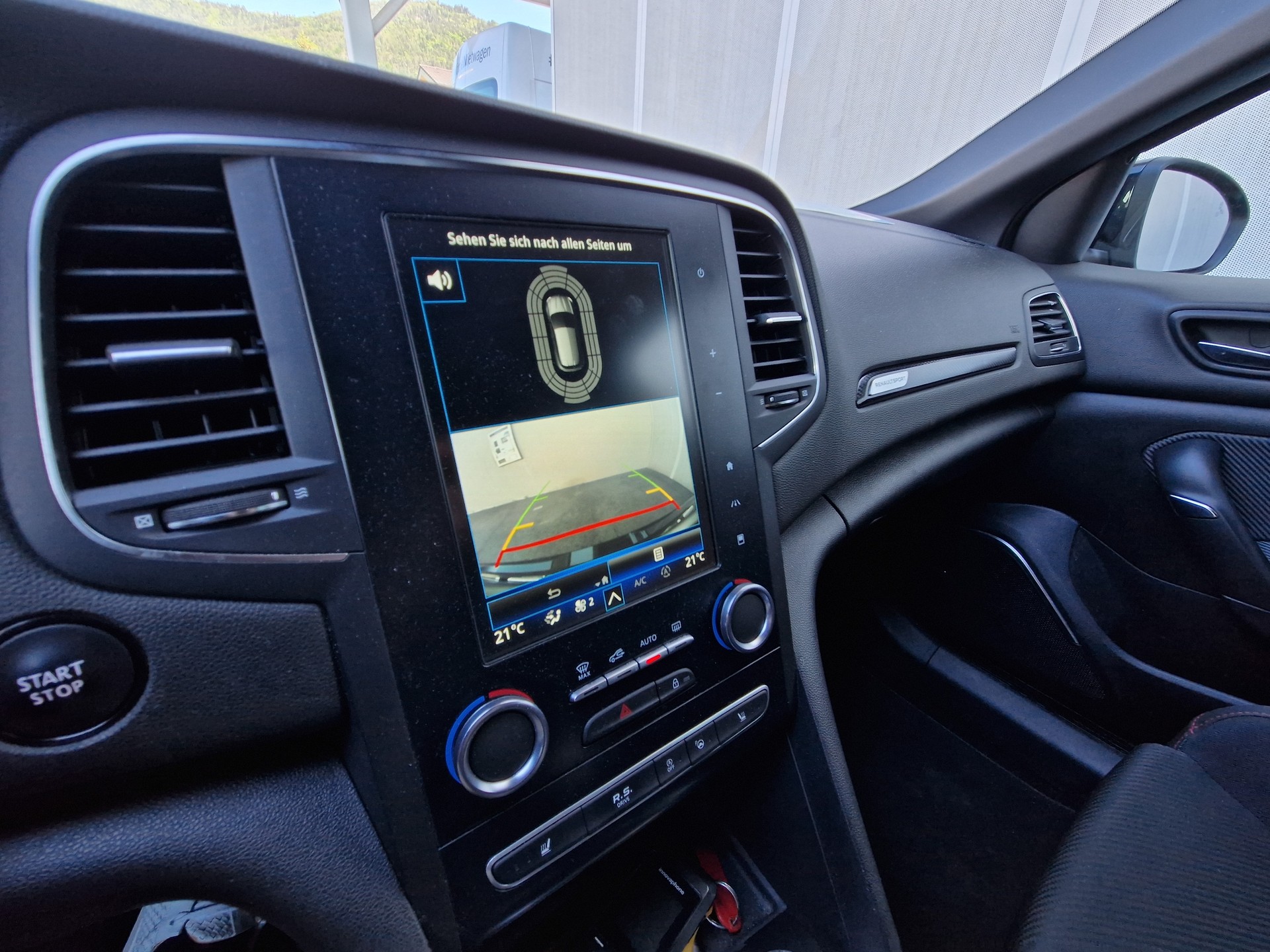 RENAULT Mégane Sport 1.8 T Trophy EDC - 11