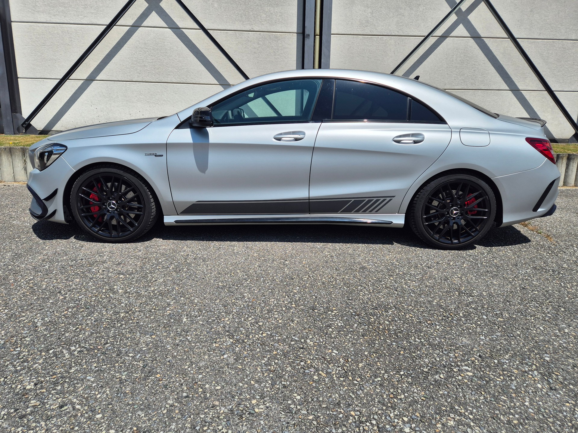 MERCEDES-BENZ CLA 45 AMG 4Matic Speedshift - 3