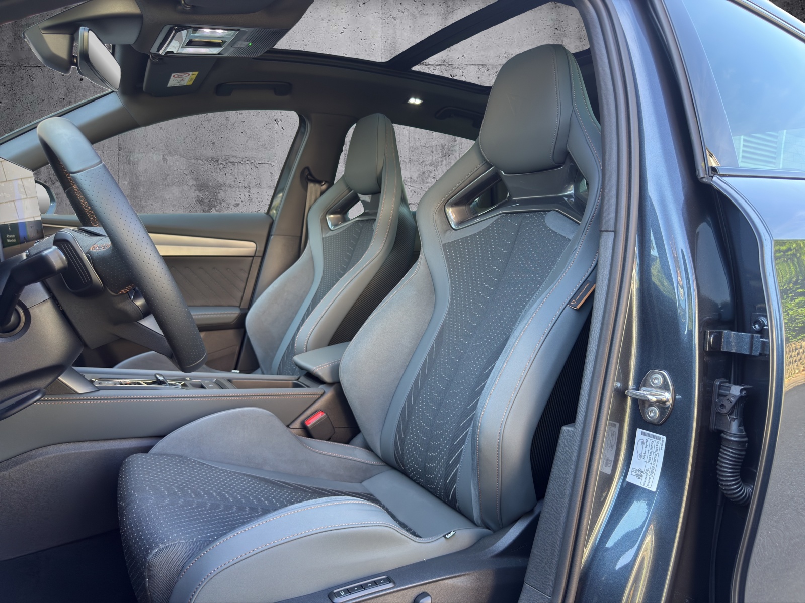 CUPRA Formentor 2.0TSI VZ 4Drive DSG *CH-Fahrzeug / Werksgarantie!* - 6