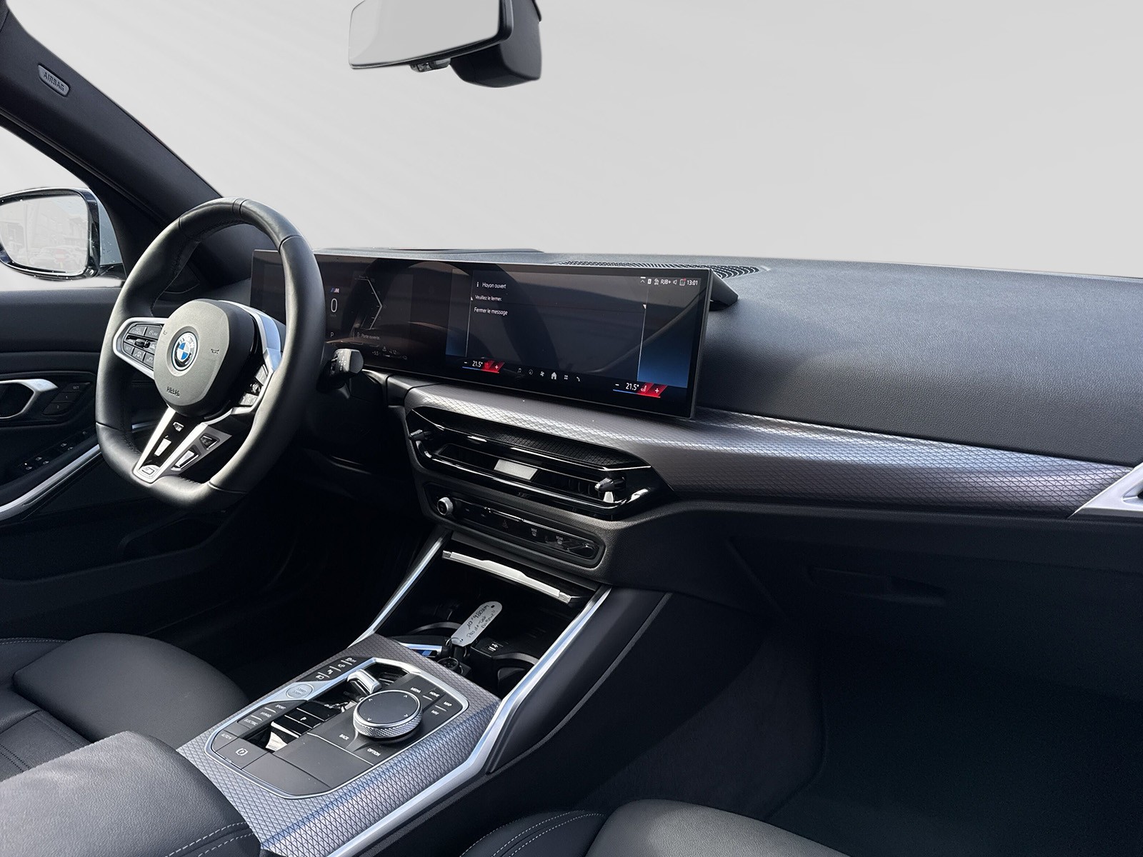 BMW 330e x DriveTouring Steptronic M Sport Pro - 6