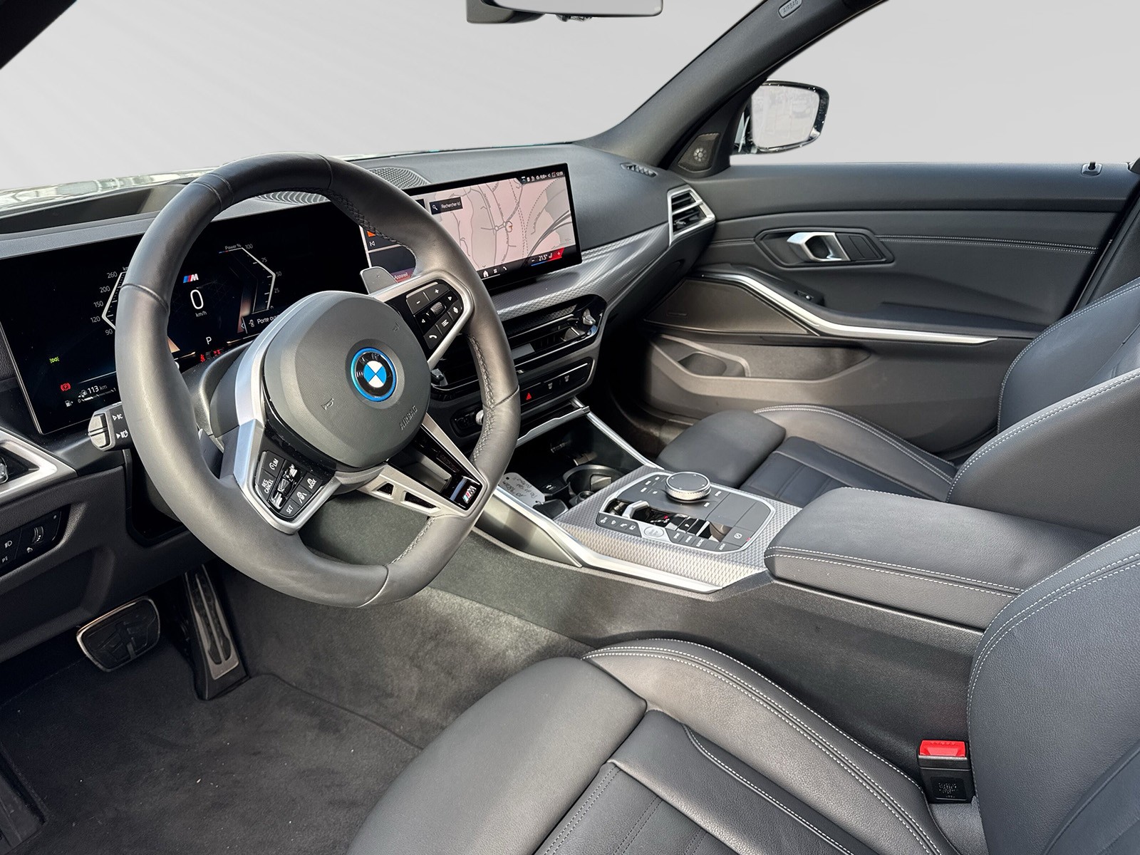 BMW 330e x DriveTouring Steptronic M Sport Pro - 5