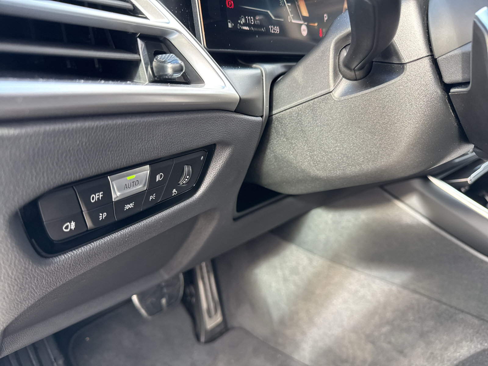 BMW 330e x DriveTouring Steptronic M Sport Pro - 21