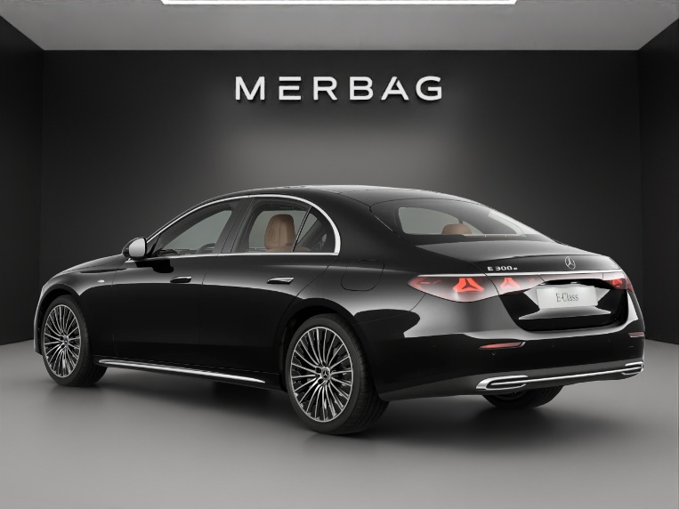 MERCEDES-BENZ E 300 e 4Matic 9G-Tronic - 4