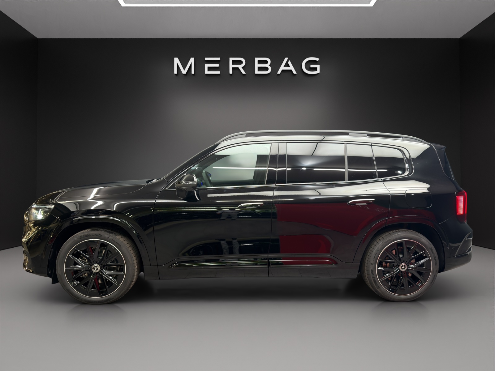 MERCEDES-BENZ GLB 220 4MATIC - 3