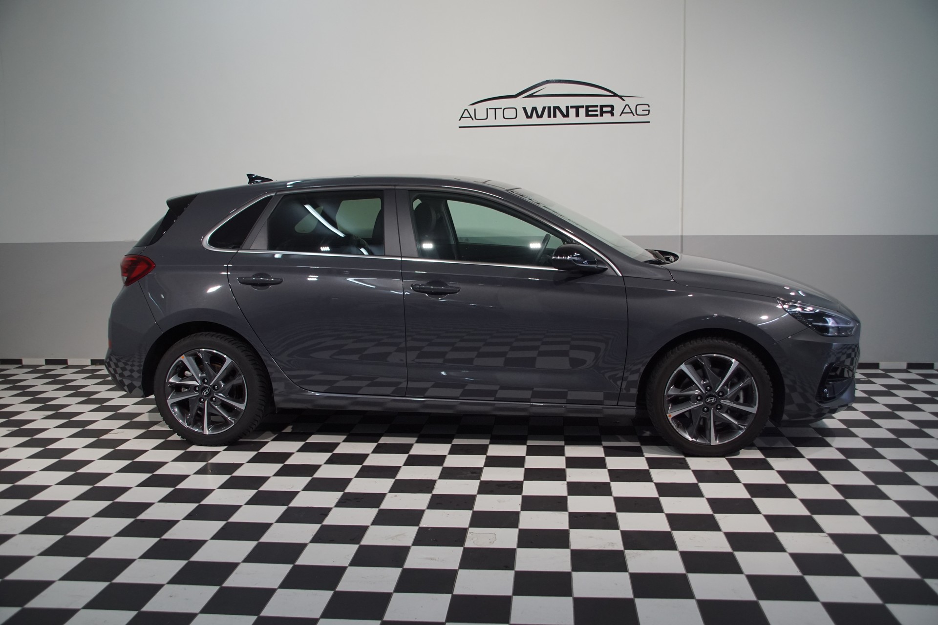 HYUNDAI i30 1.5 T-GDi Vertex 48V MH DCT *swiss* - 5