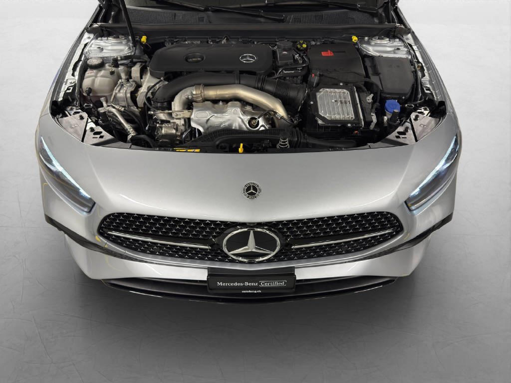 MERCEDES-BENZ A 250 AMG Line 4Matic - 10