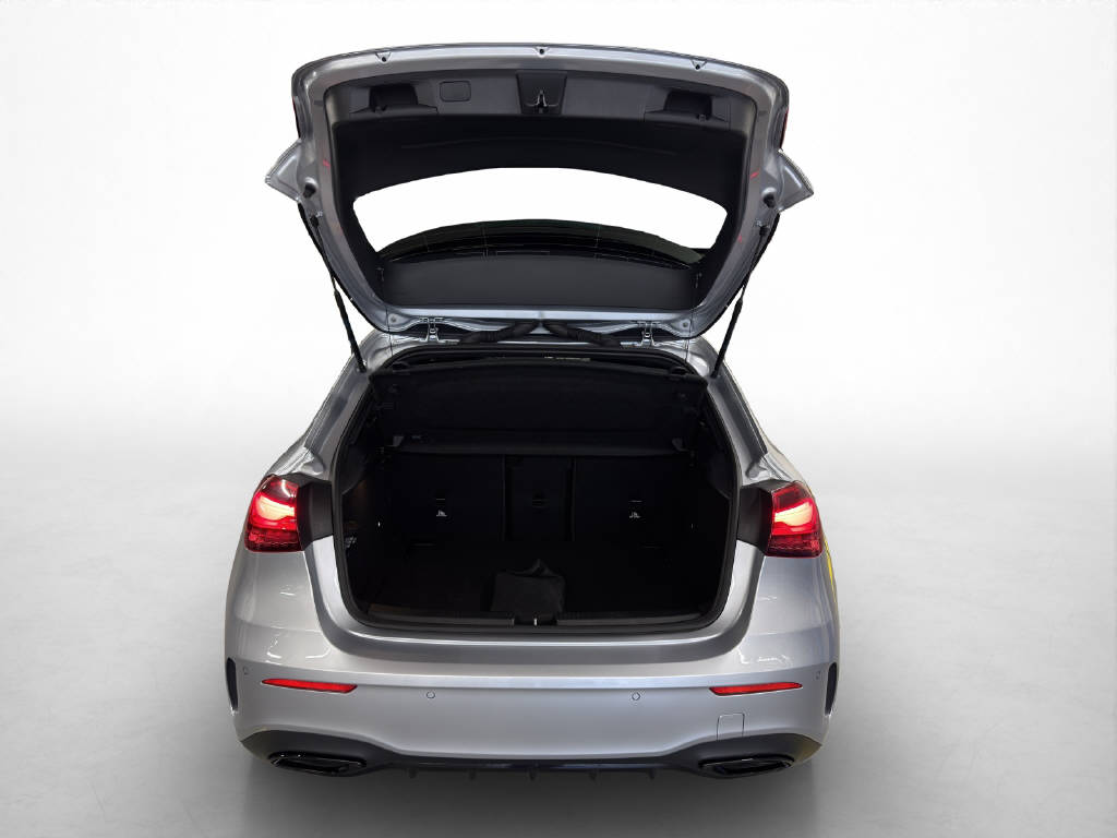 MERCEDES-BENZ A 250 AMG Line 4Matic - 9