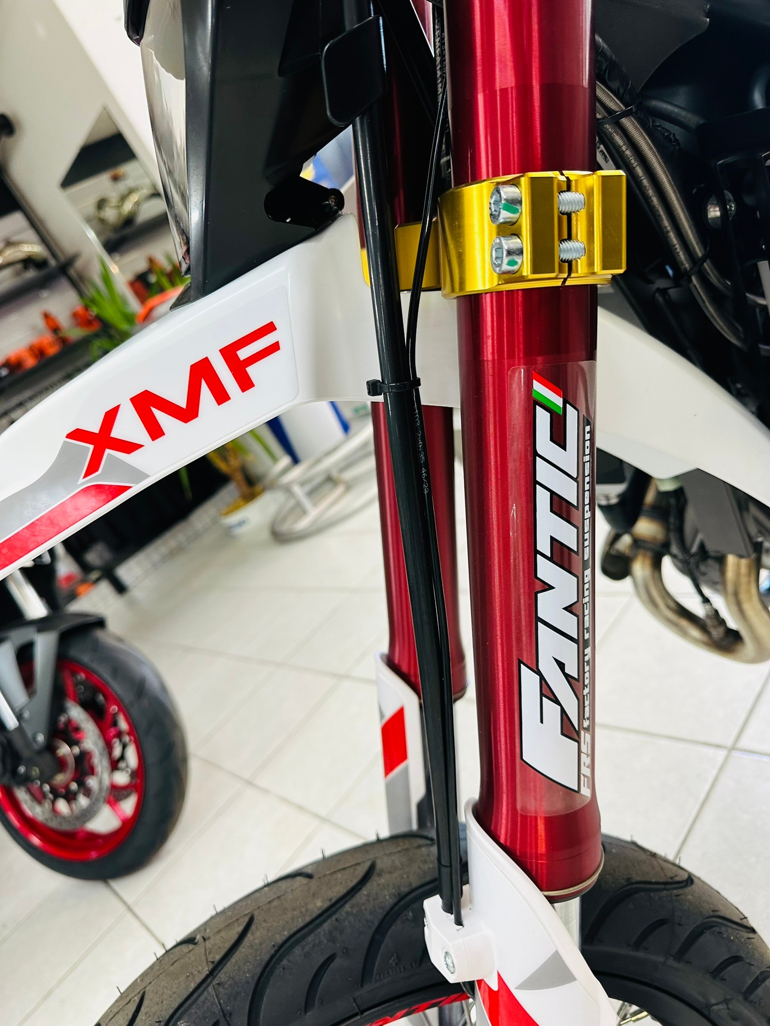 FANTIC XMF 125 Motard Competition - 7