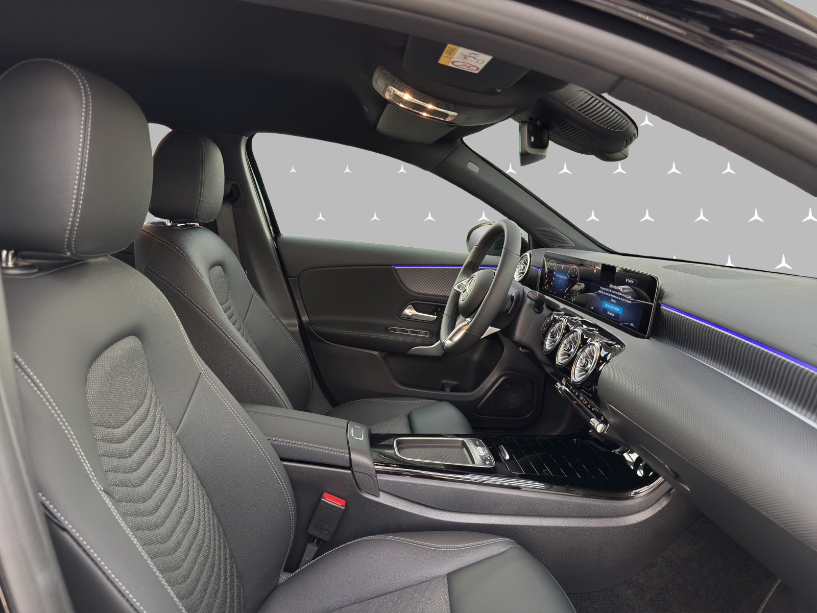 MERCEDES-BENZ A 200 Night Star 7G-DCT - 11