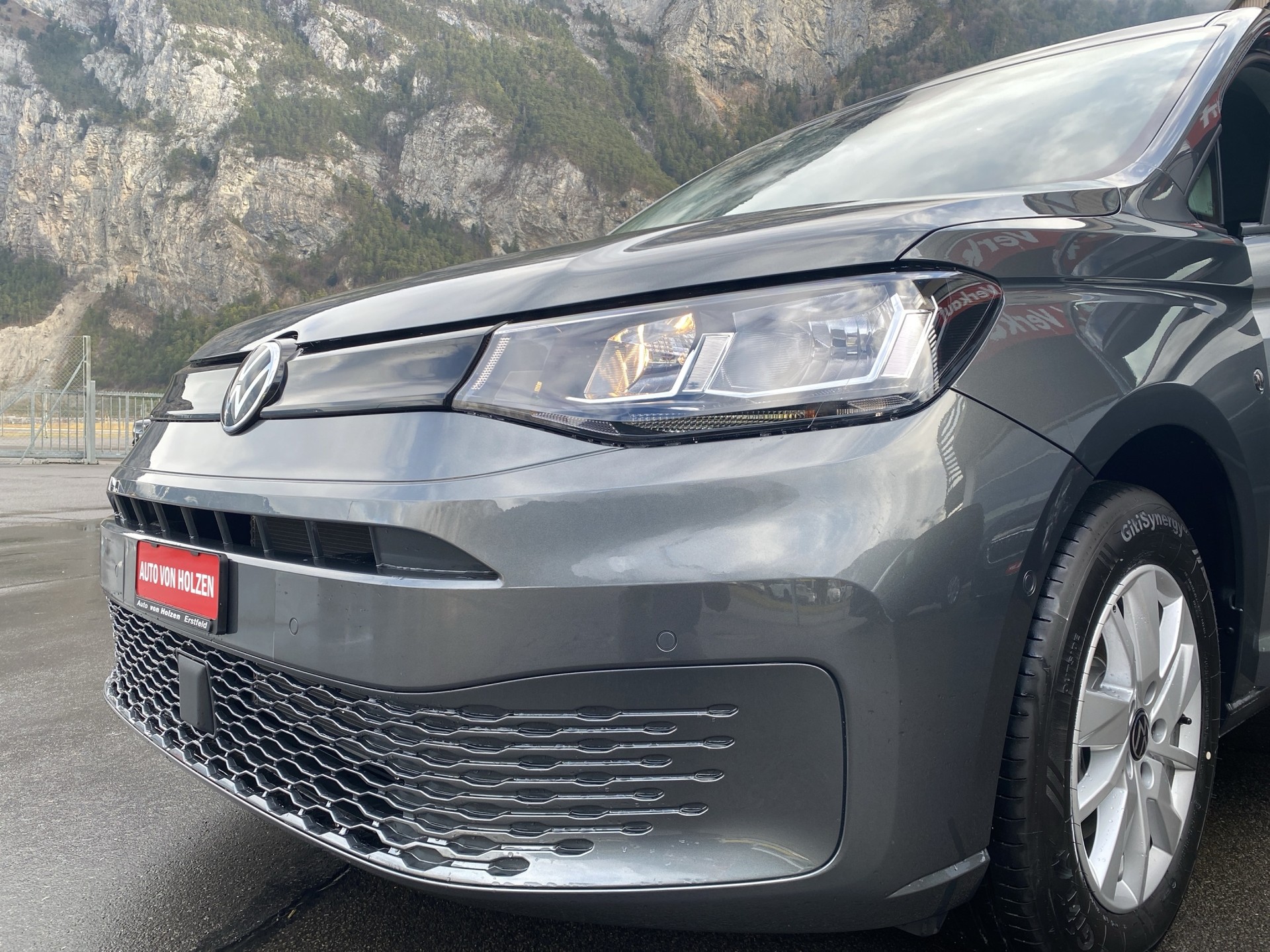 VW Caddy Maxi 1.5 TSI DSG - 8