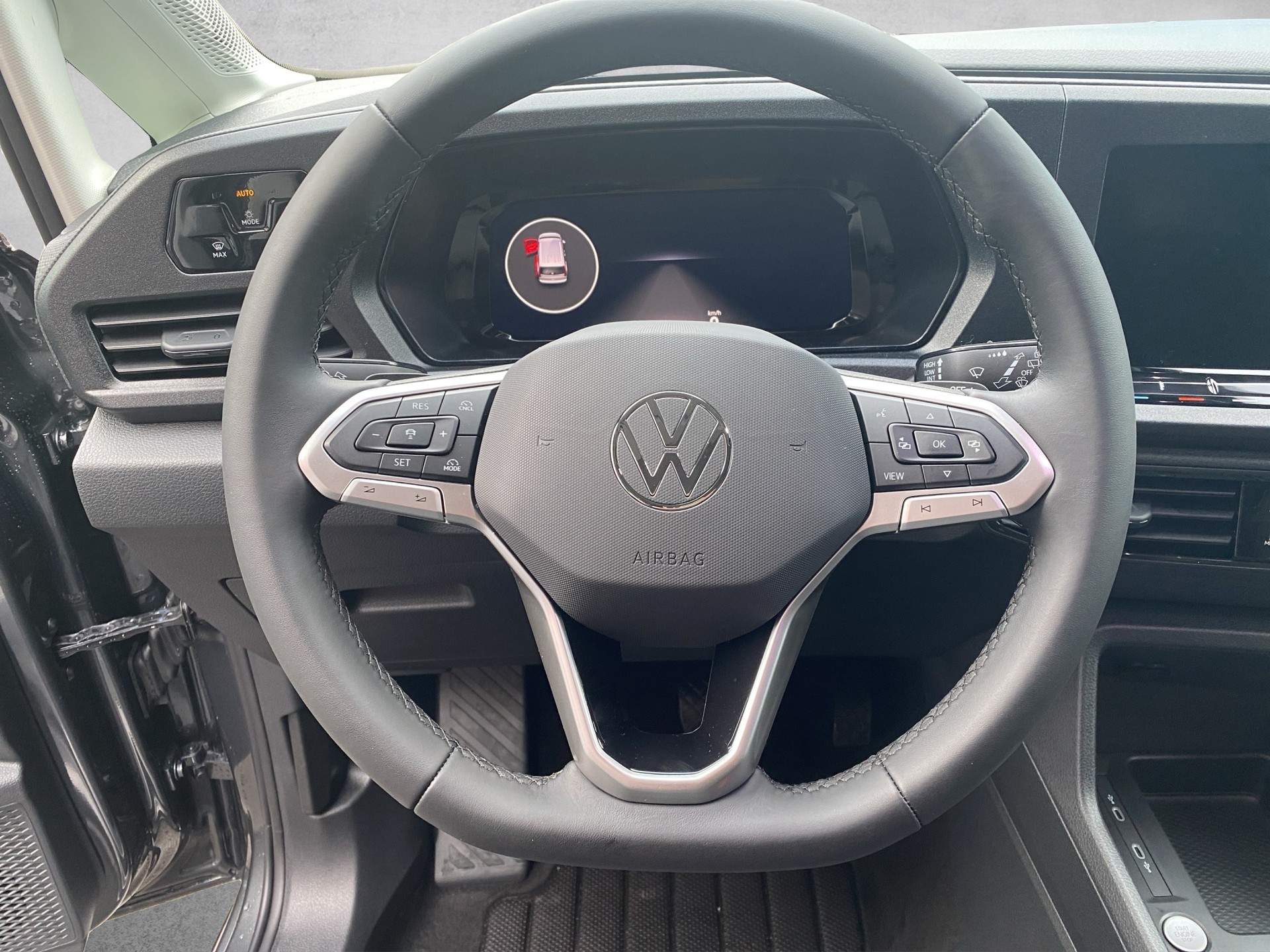 VW Caddy Maxi 1.5 TSI DSG - 12