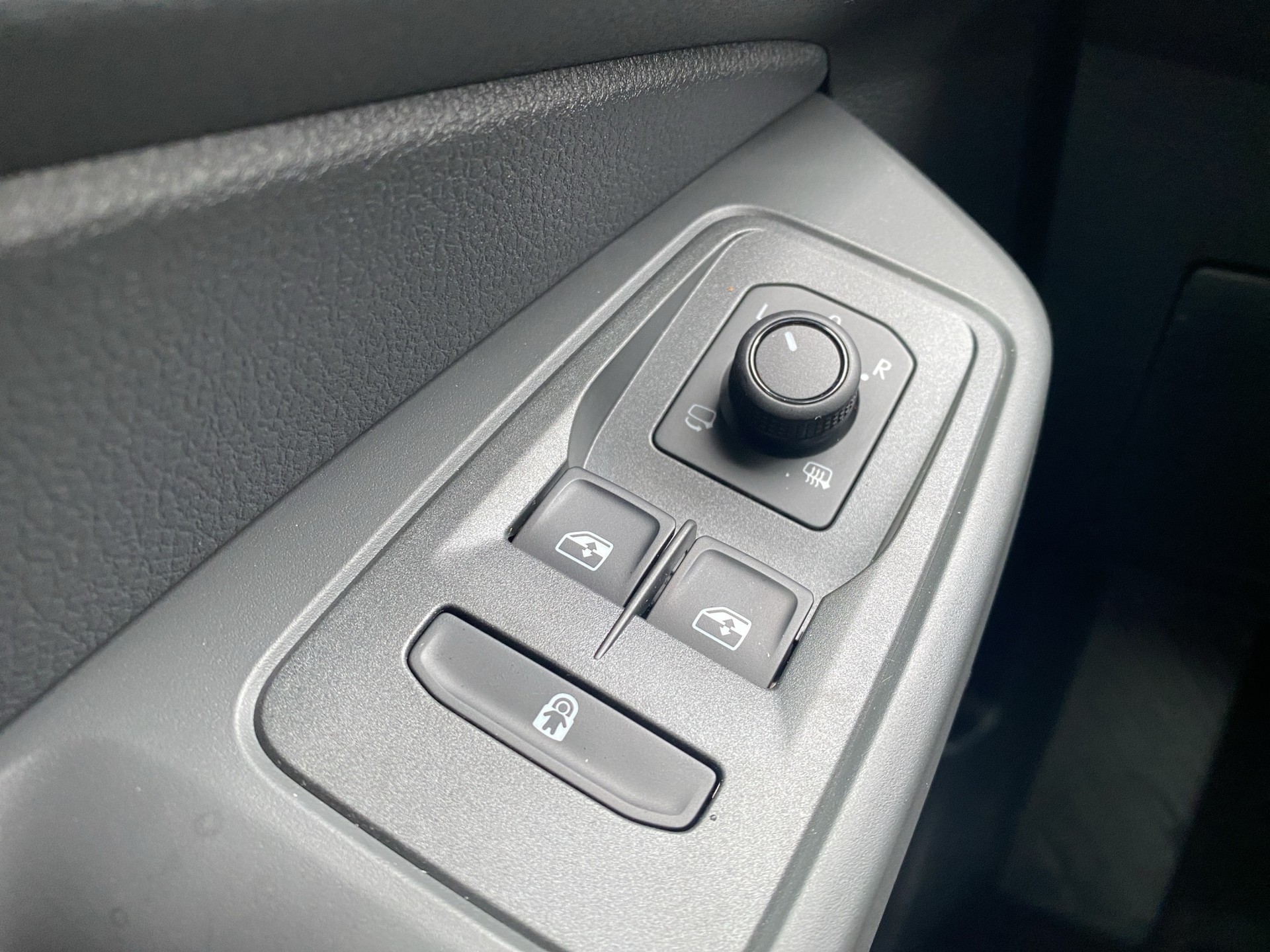 VW Caddy Maxi 1.5 TSI DSG - 23