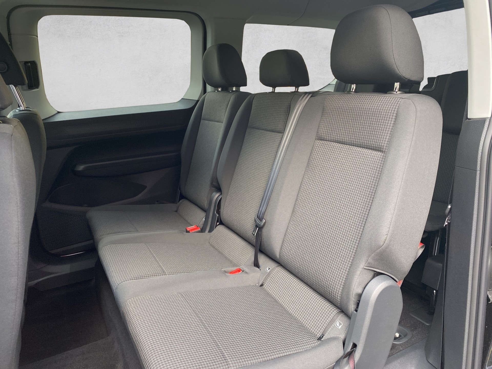 VW Caddy Maxi 1.5 TSI DSG - 20