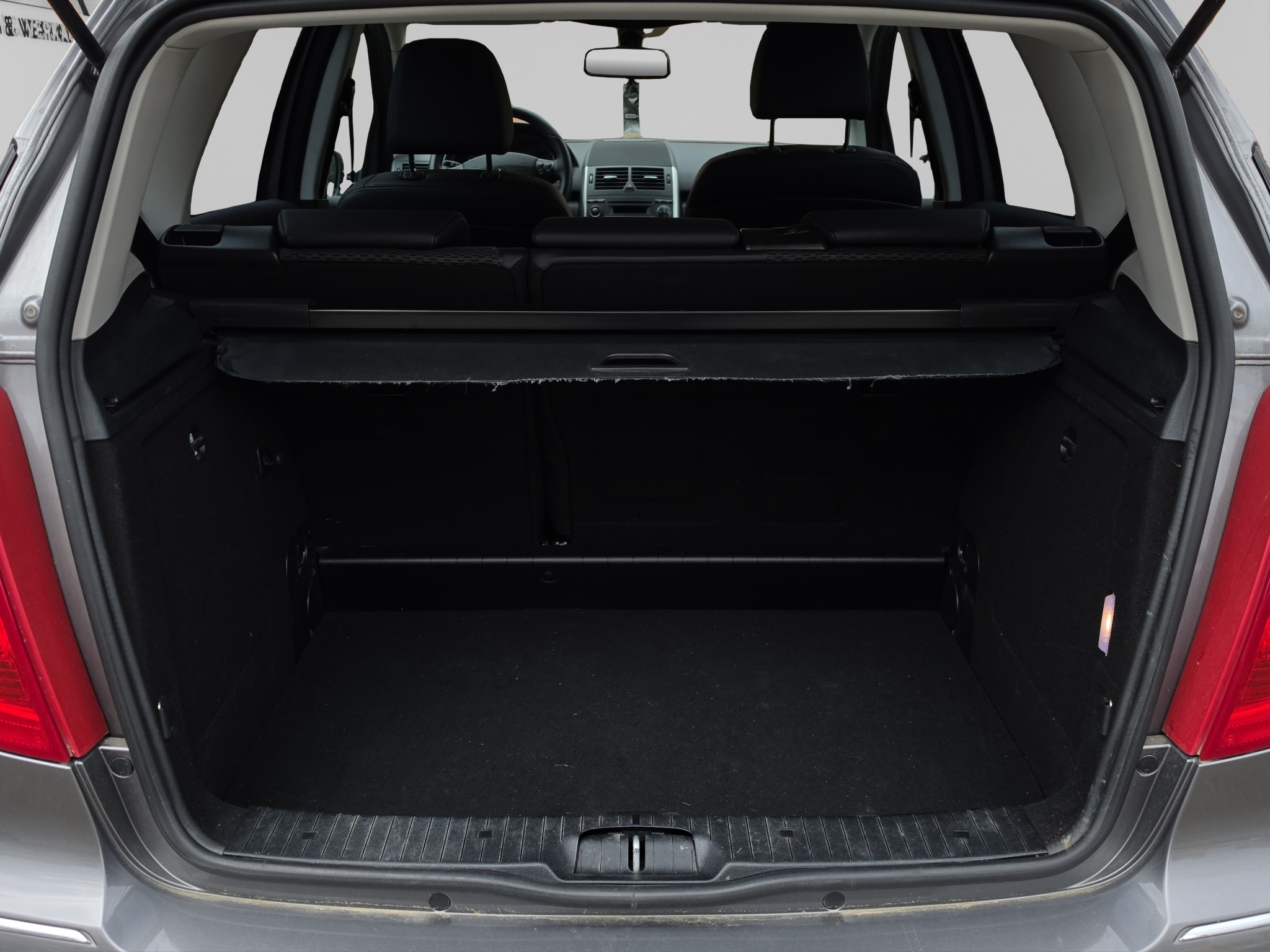 MERCEDES-BENZ A 180 13