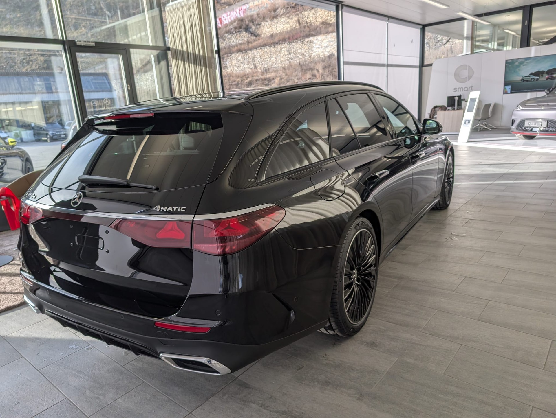 MERCEDES-BENZ E 450 d T 4Matic 9G-Tronic - 6