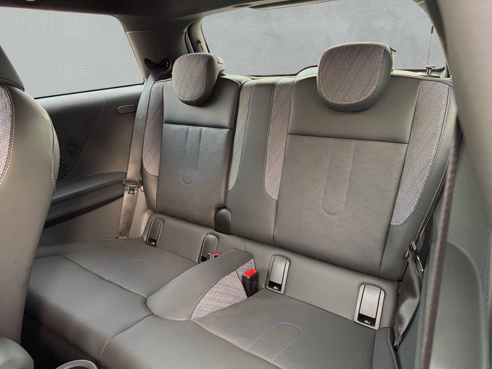 MINI Cooper S DKG - 11