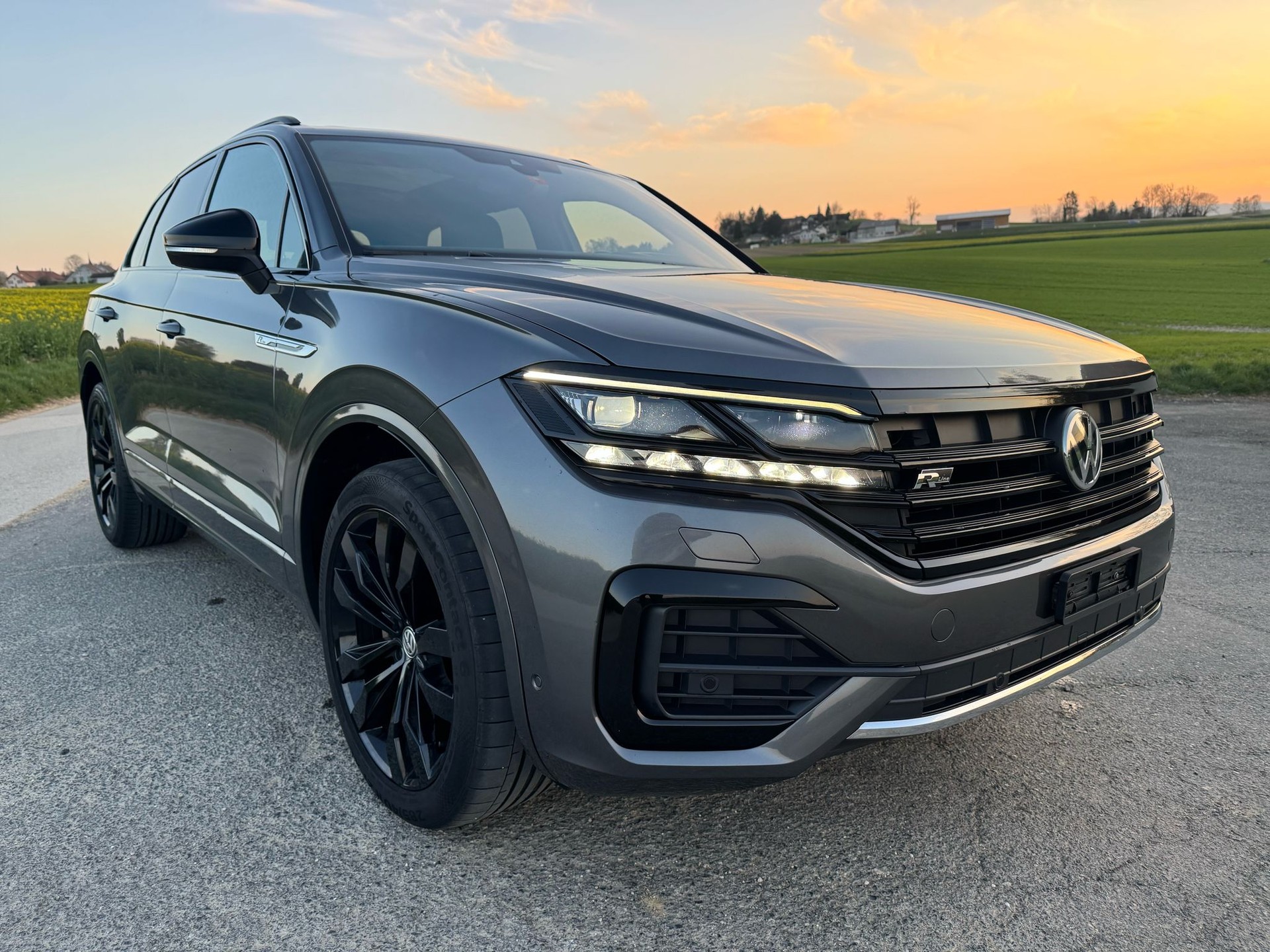 VW Touareg 3.0 TDI R Line Tiptronic - 10