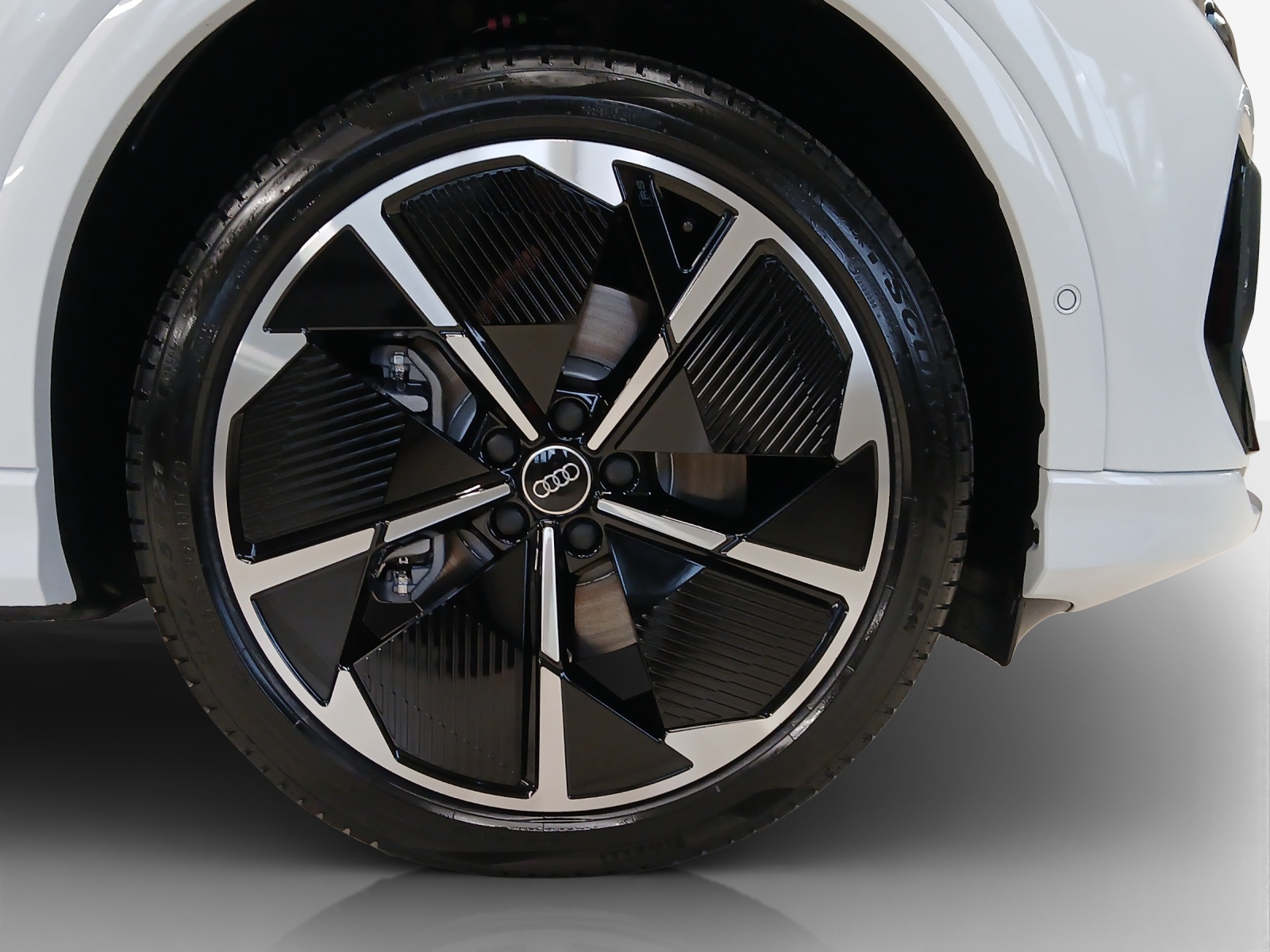 AUDI Q4 Sportback e-tron 45 Attraction quattro - 15