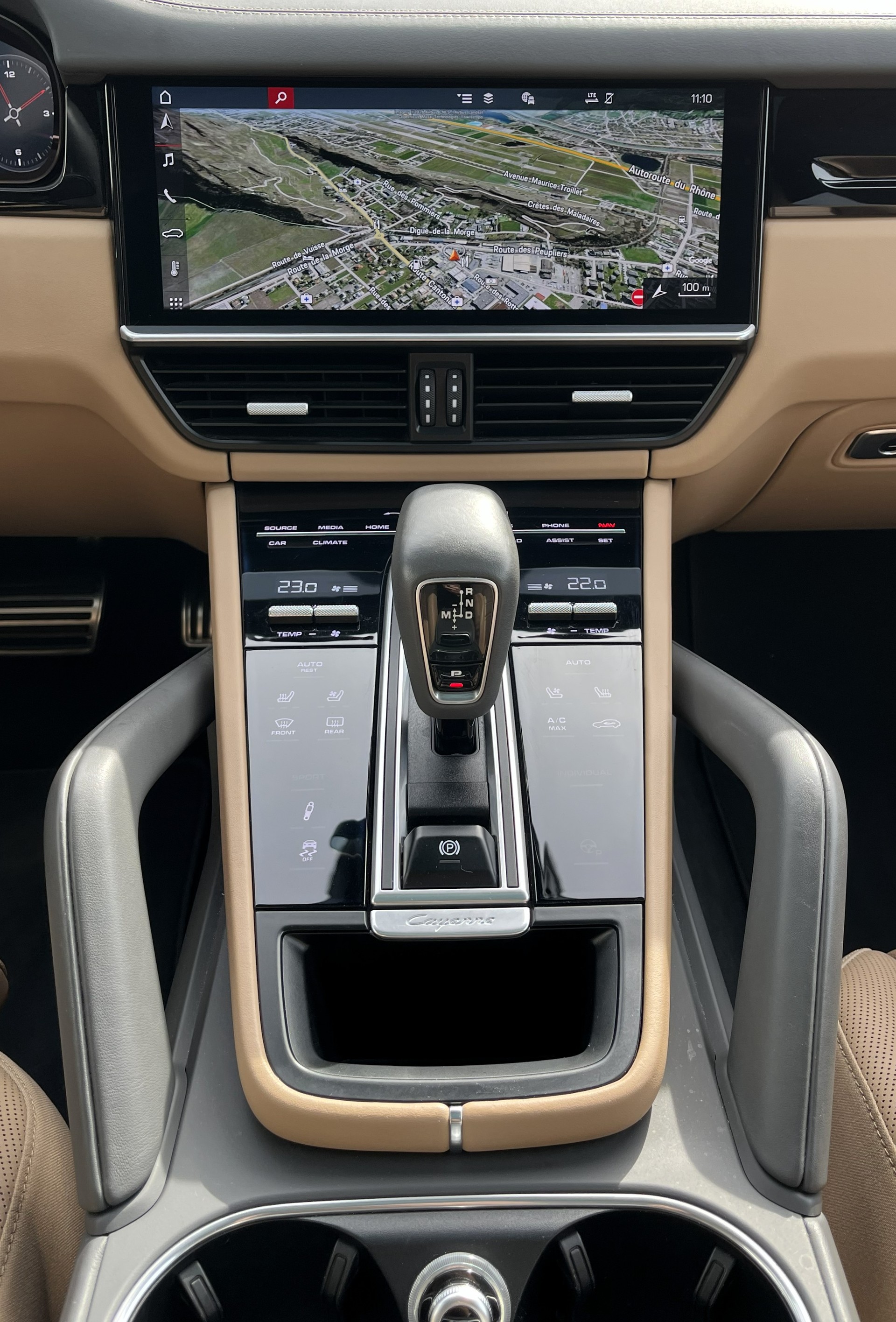 PORSCHE Cayenne S - 14