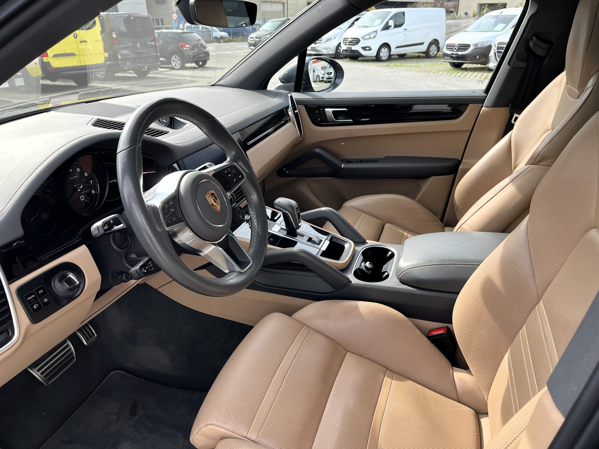 PORSCHE Cayenne S - 9