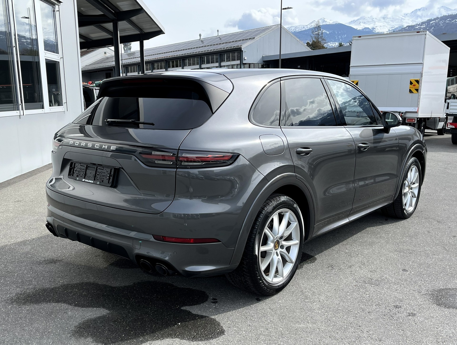 PORSCHE Cayenne S - 7