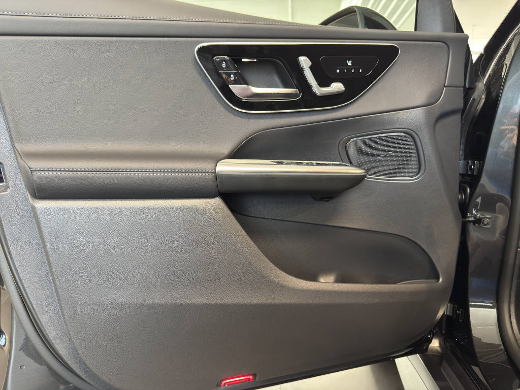 MERCEDES-BENZ GLC 220 d 4MATIC - 12