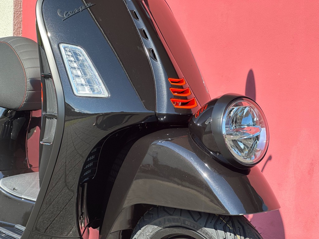 PIAGGIO Vespa GTV 300 - 9